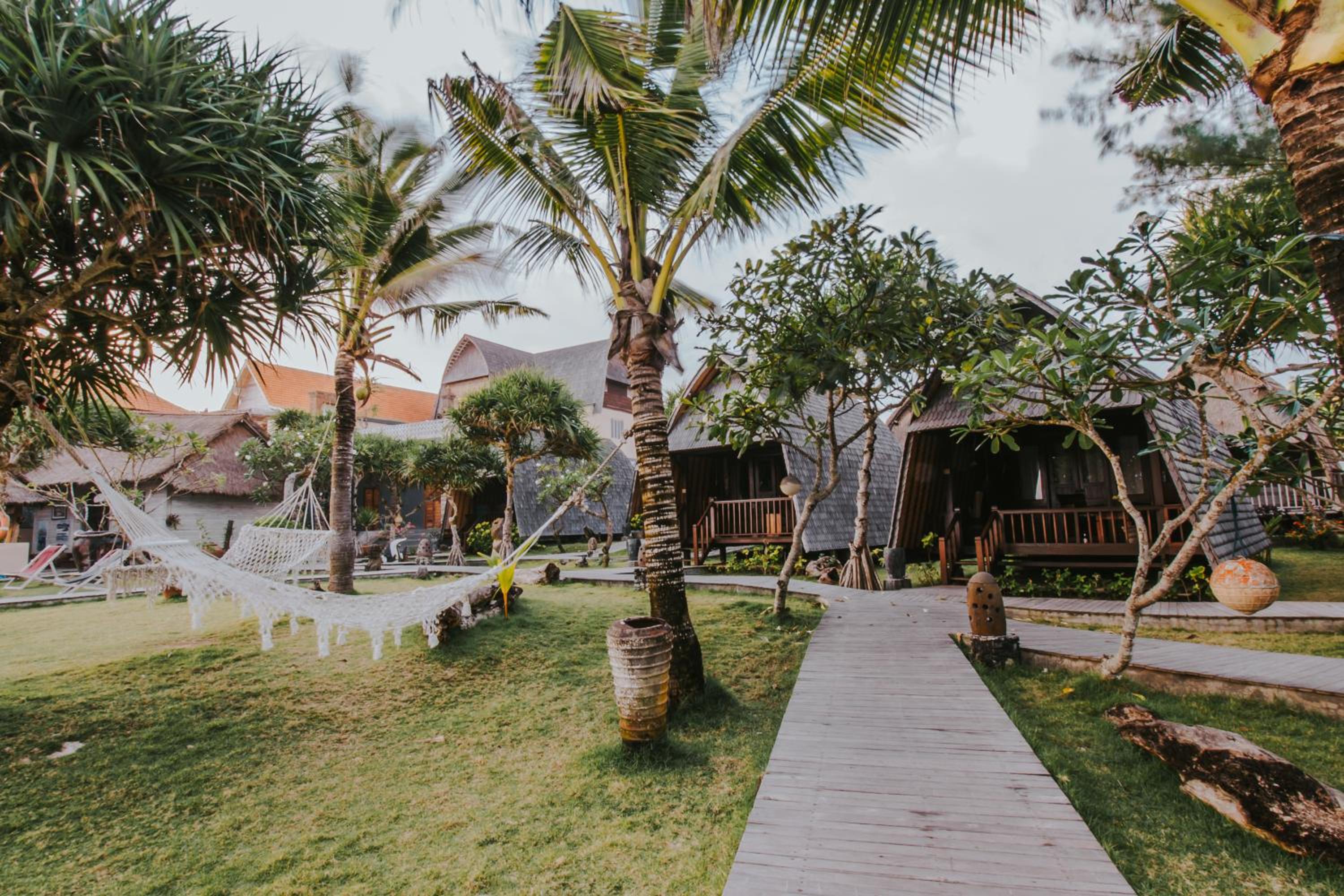 Dream Beach Huts