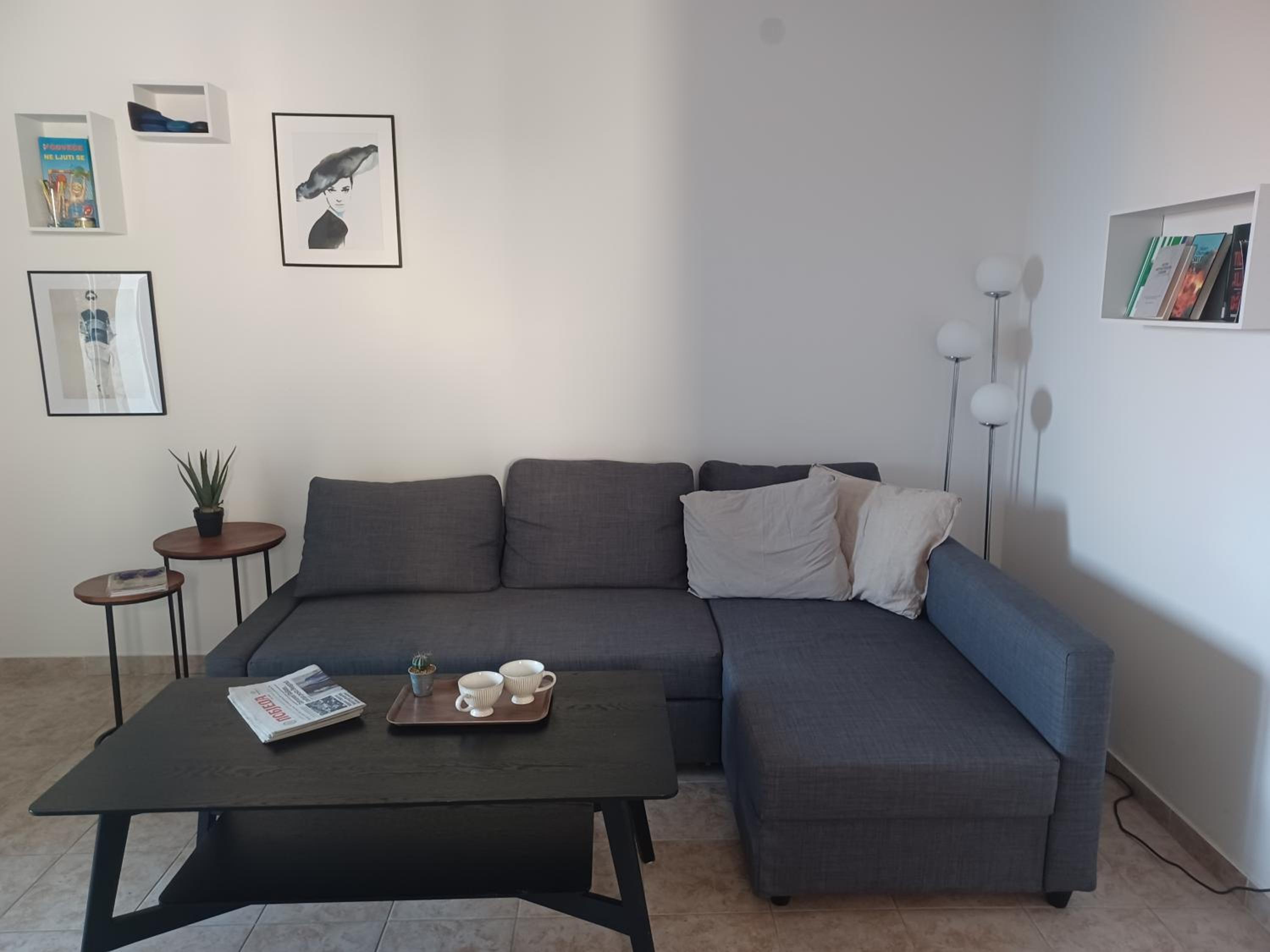 Cozy corner by the sea view 2