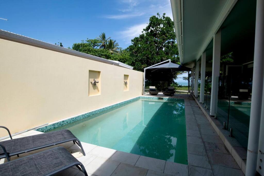 Beachfront on Mission - Absolute Beachfront