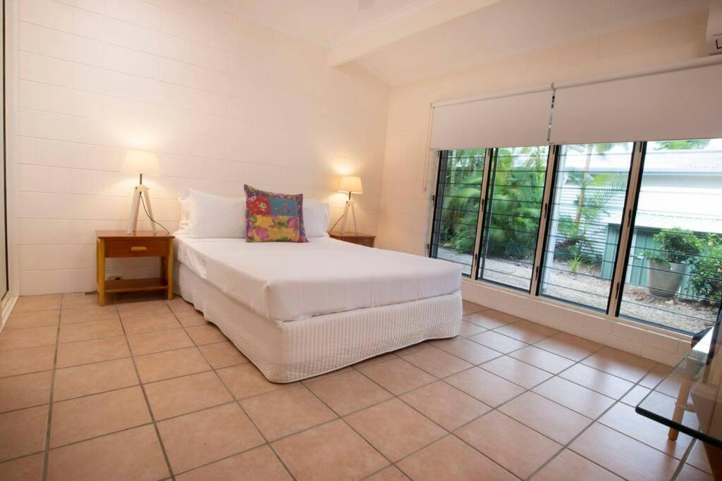 Beachfront on Mission - Absolute Beachfront