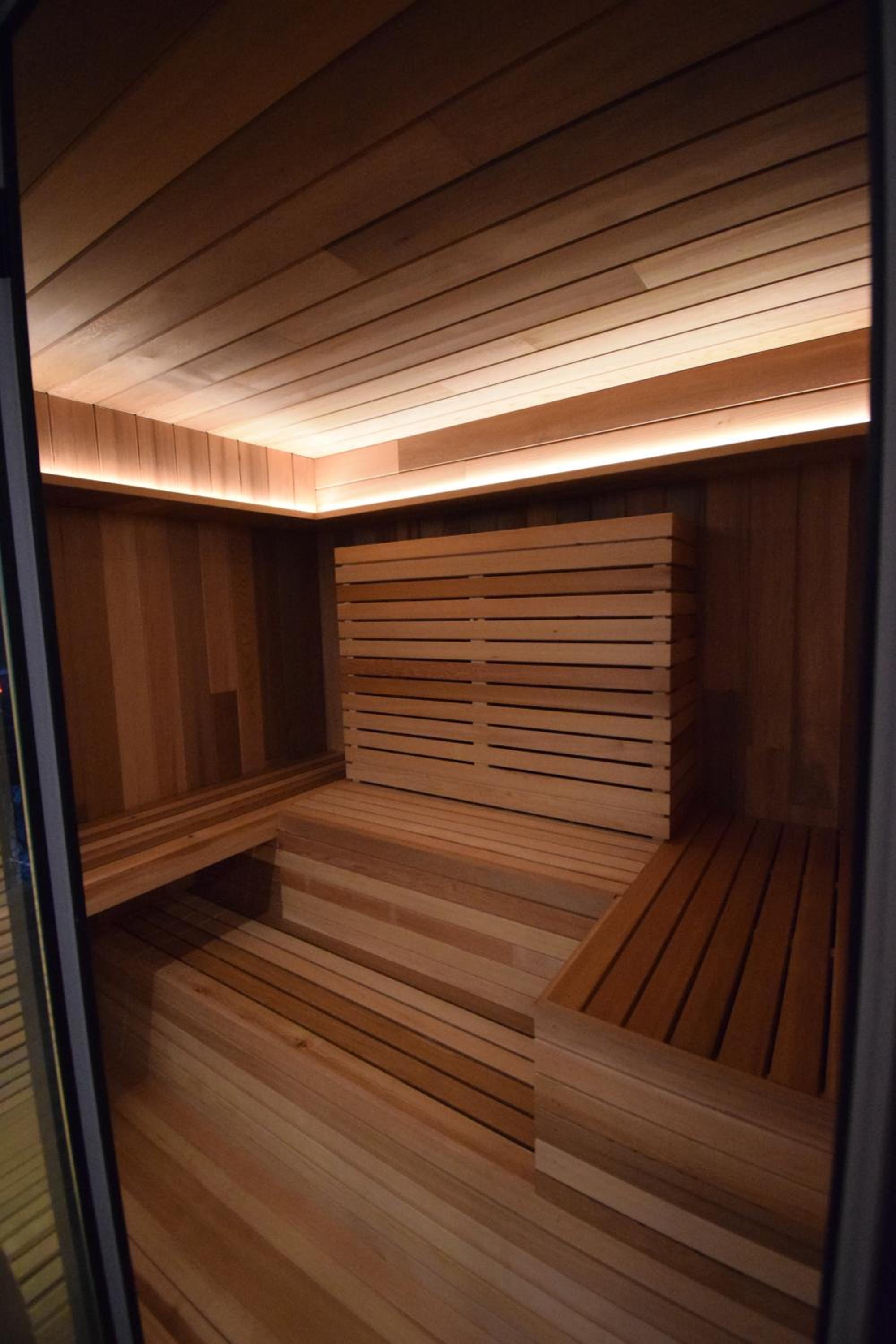 Chambre avec piscine sauna jacuzzi
