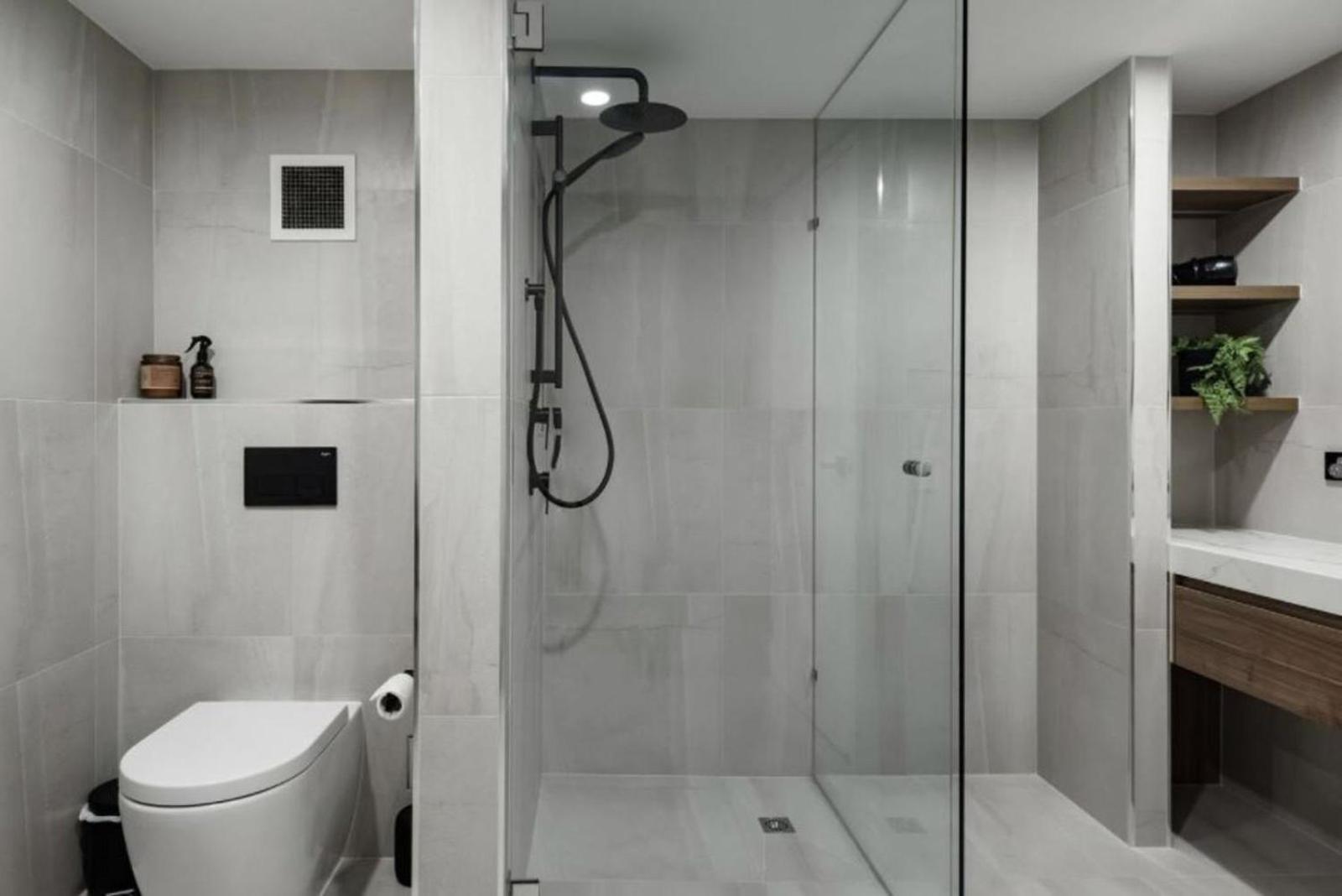 Aquarius Luxury Apartment