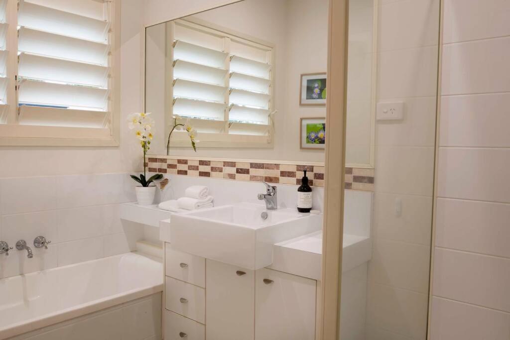 Solitaire - Tropical Style - 3 bedrooms