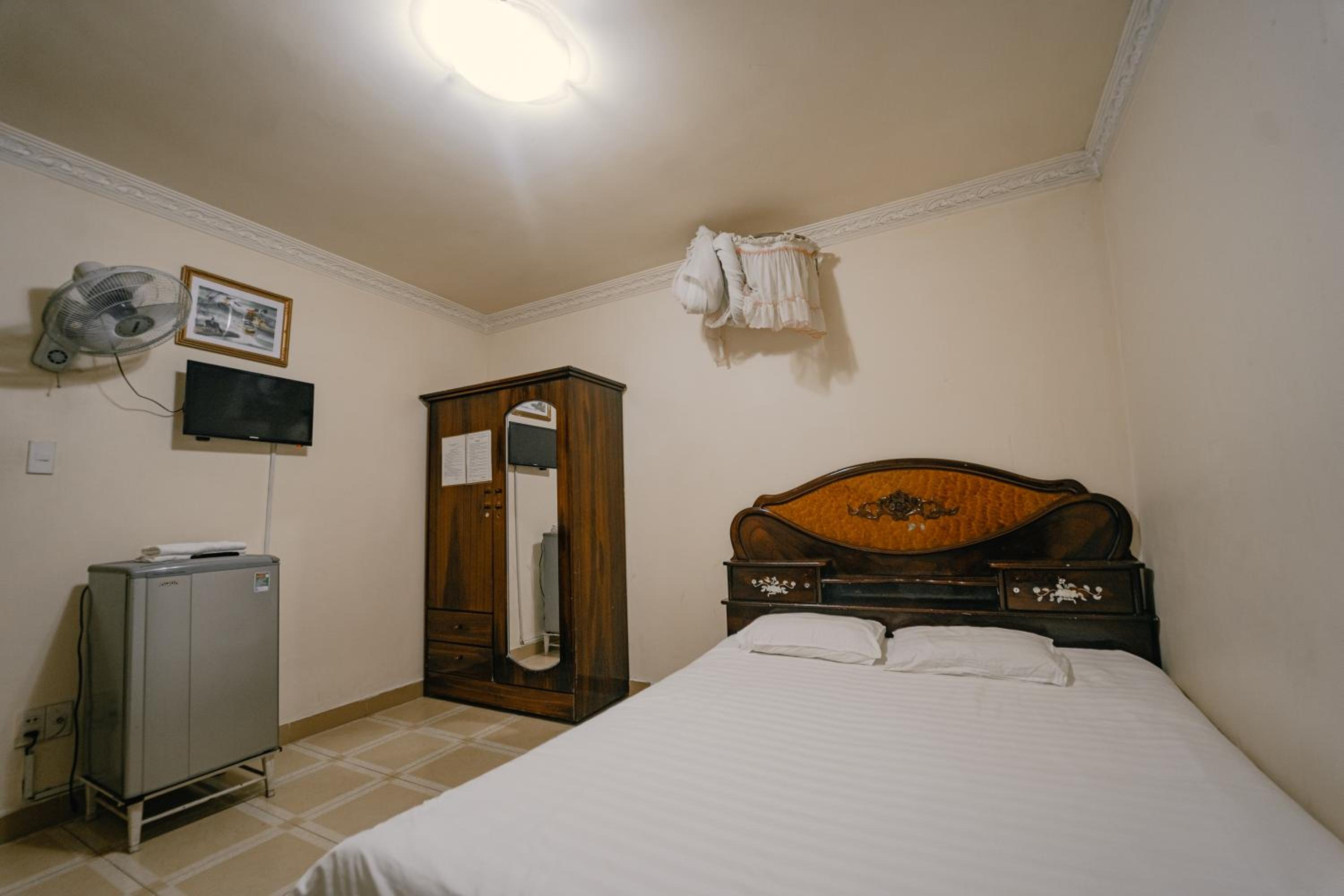 Alan Hostel Dalat 2 view 4