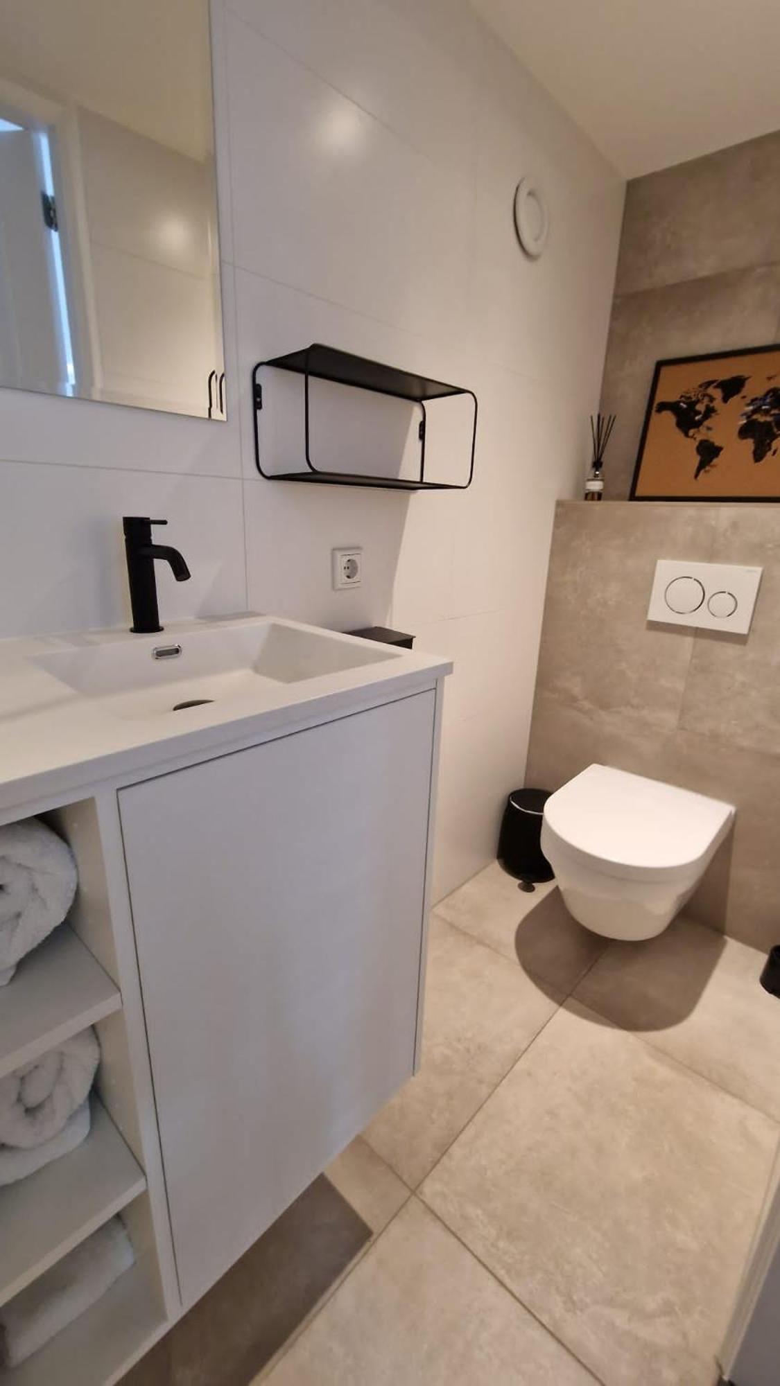 LIEV Amsterdam Cozy boutique suite in The Pijp