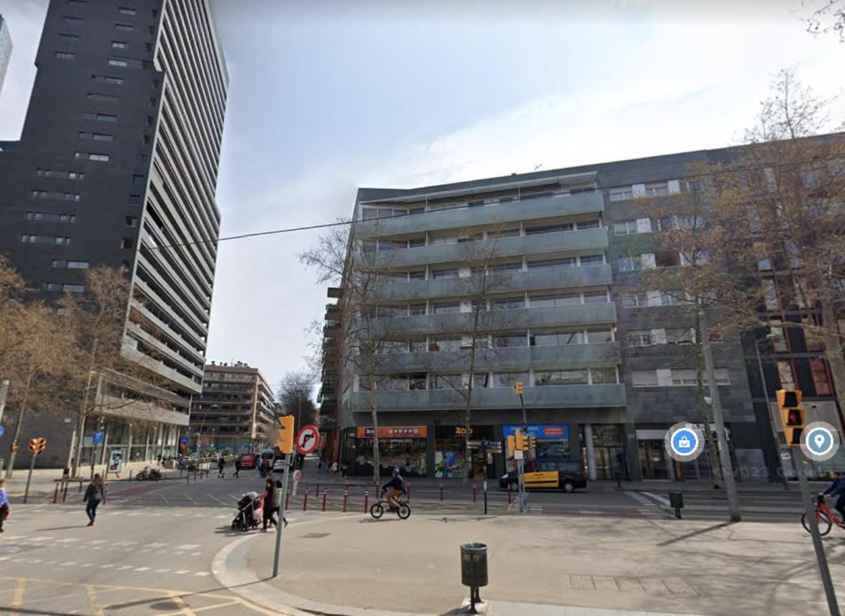 Avenida Diagonal - Próximo a Sagrada Familia y parking gratis - Angeles Terraza