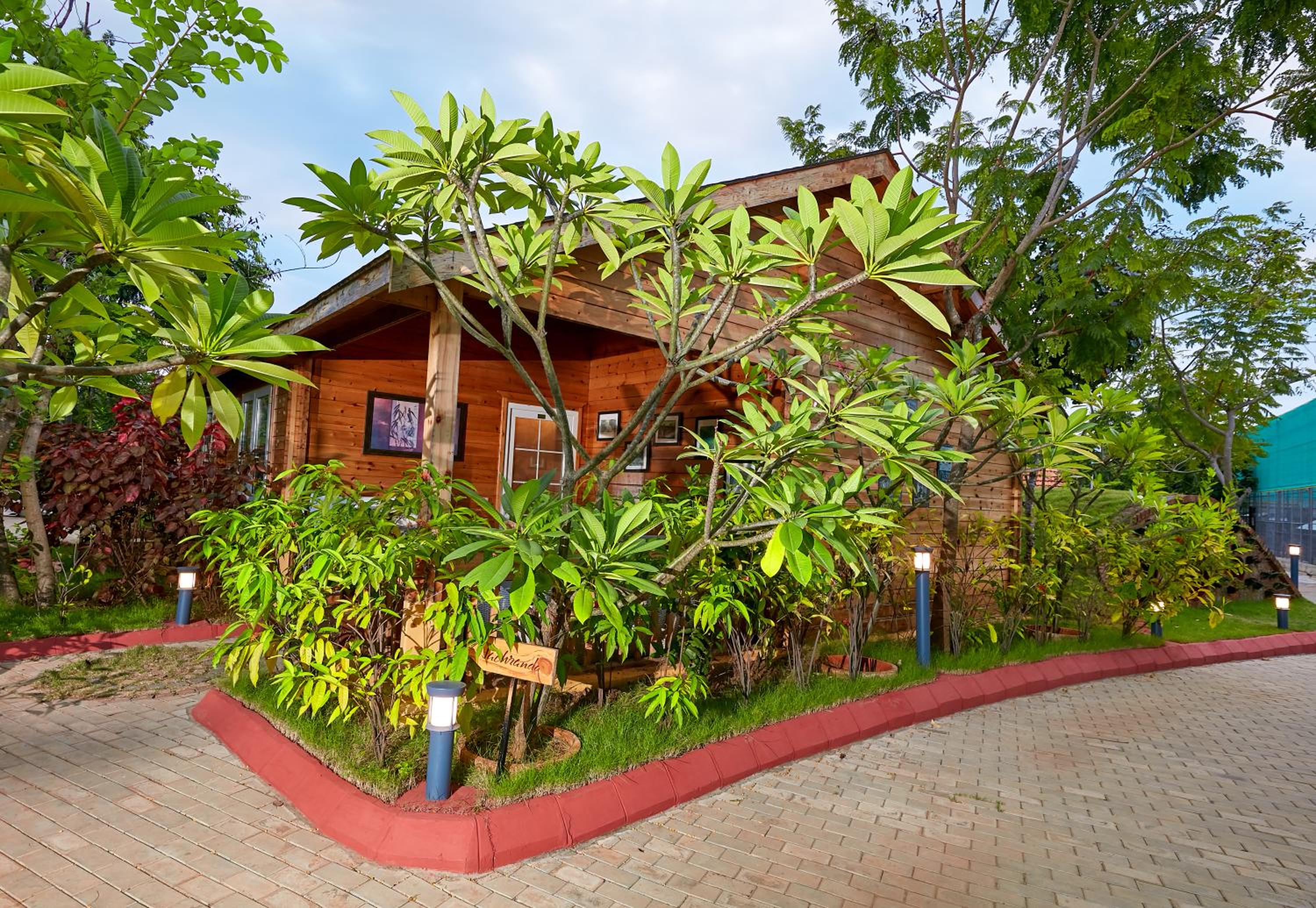 Bodhiwoods Resorts
