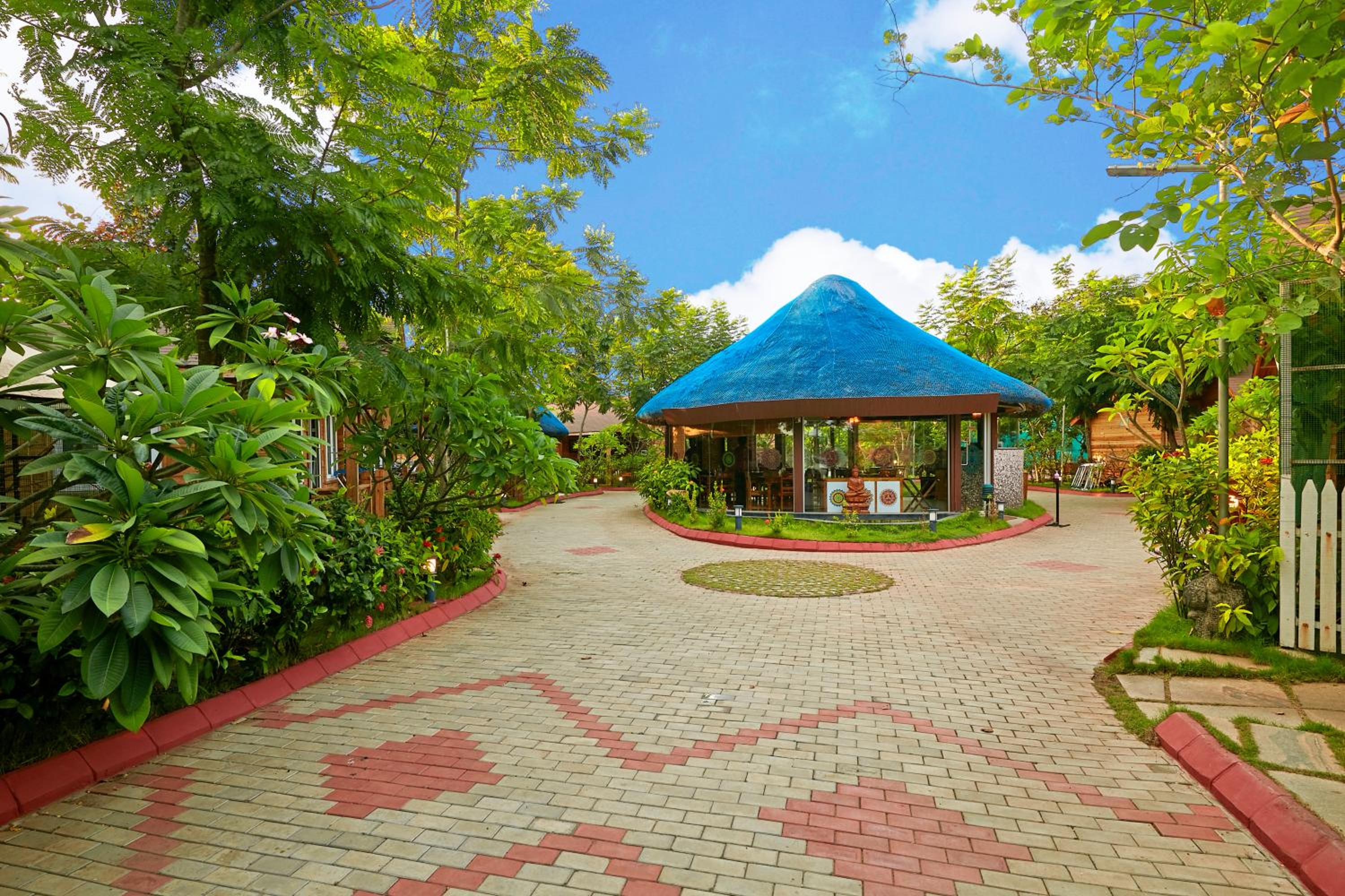 Bodhiwoods Resorts