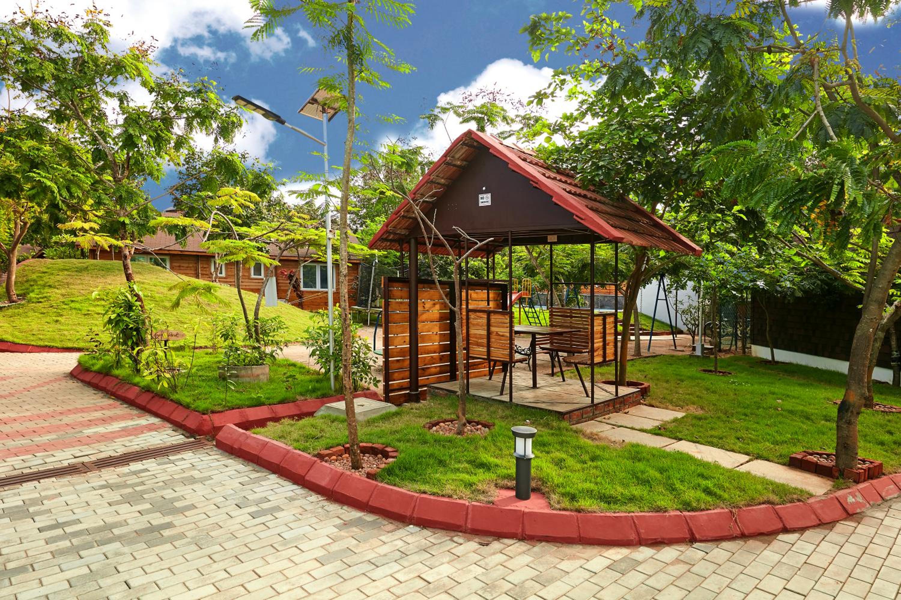 Bodhiwoods Resorts