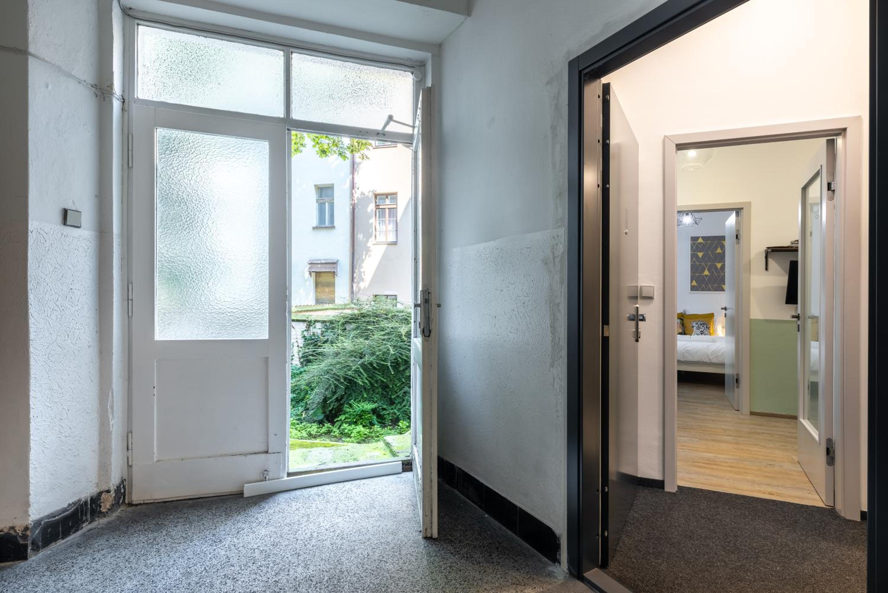 Cute 1bedroom center apartment