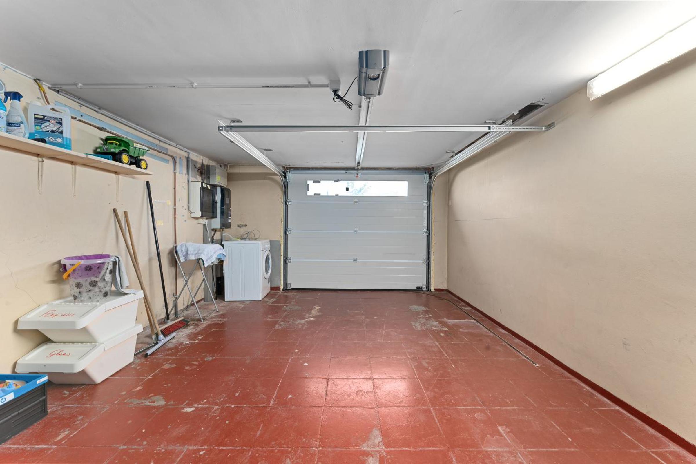 Ruime woning 10p met zonnige tuin & nabij strand