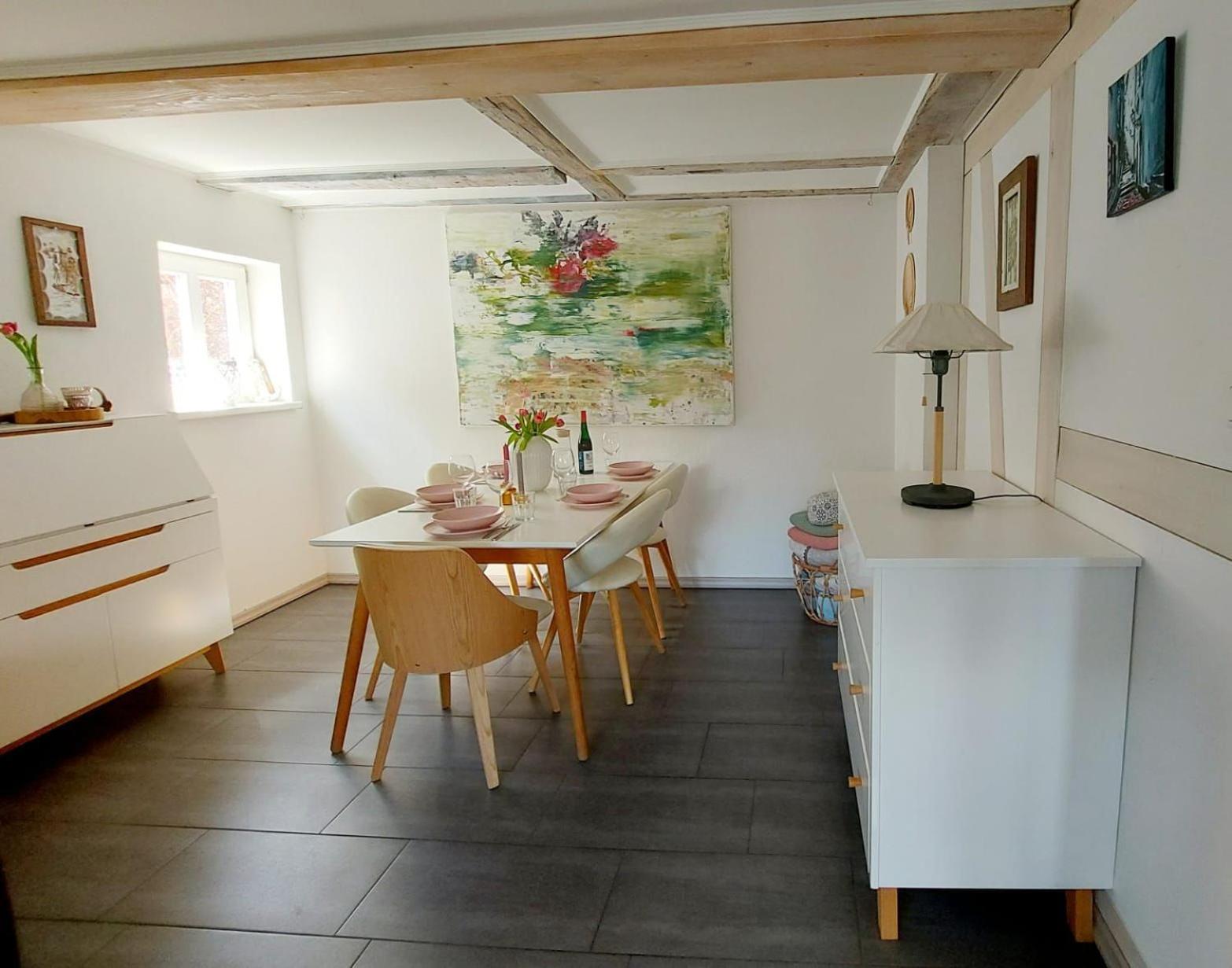 Hochwertiges Fischerhus mit Terrasse und Grill