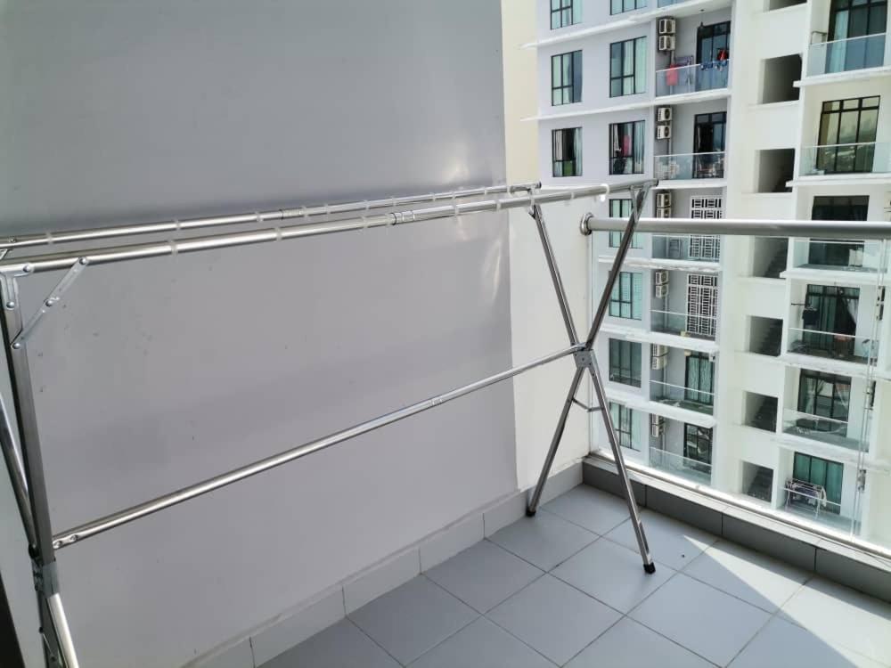 Paradigm Mall Platino Apartment 2BR 2FREE By Natol