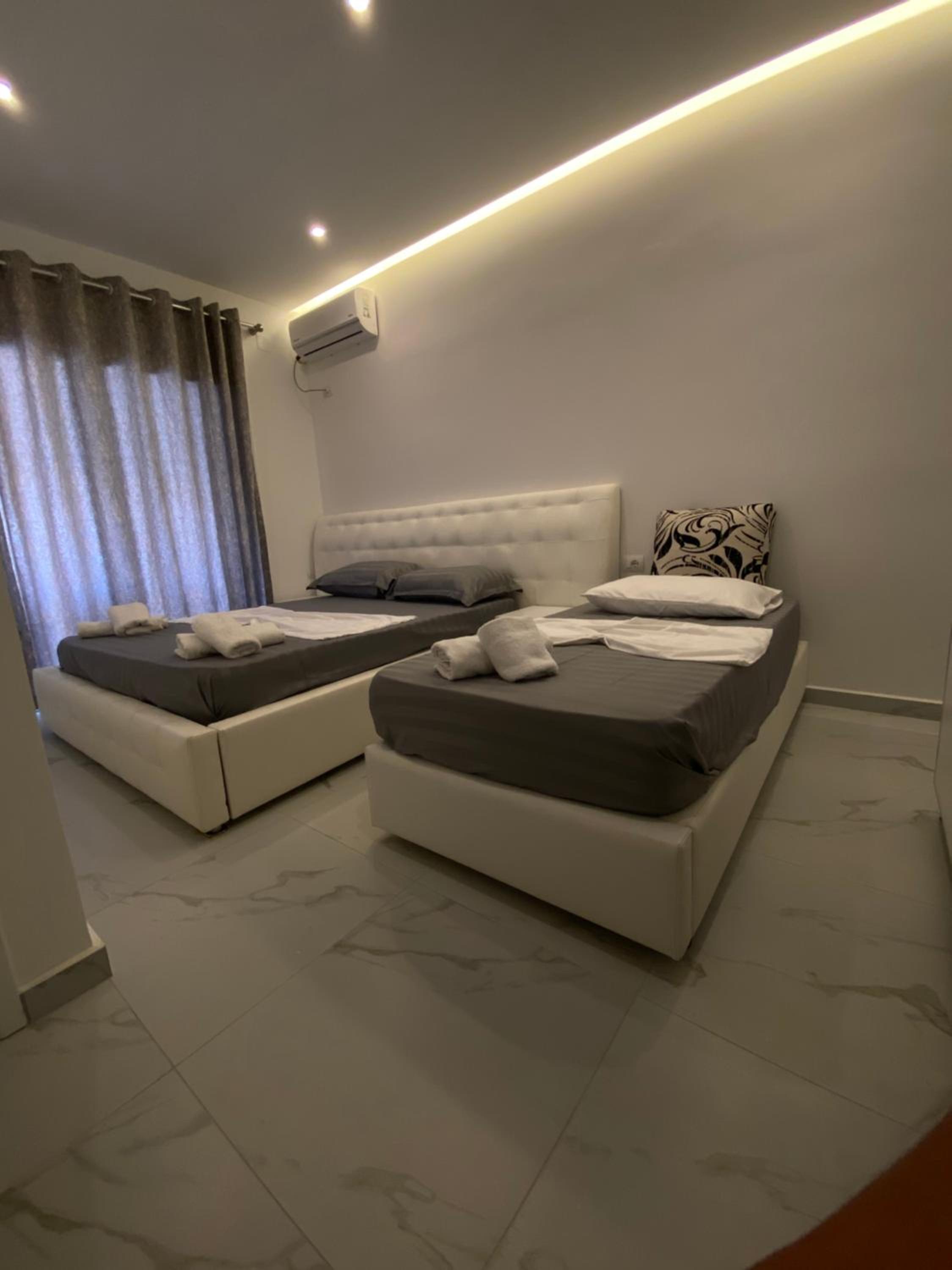 Eos ApartHotel