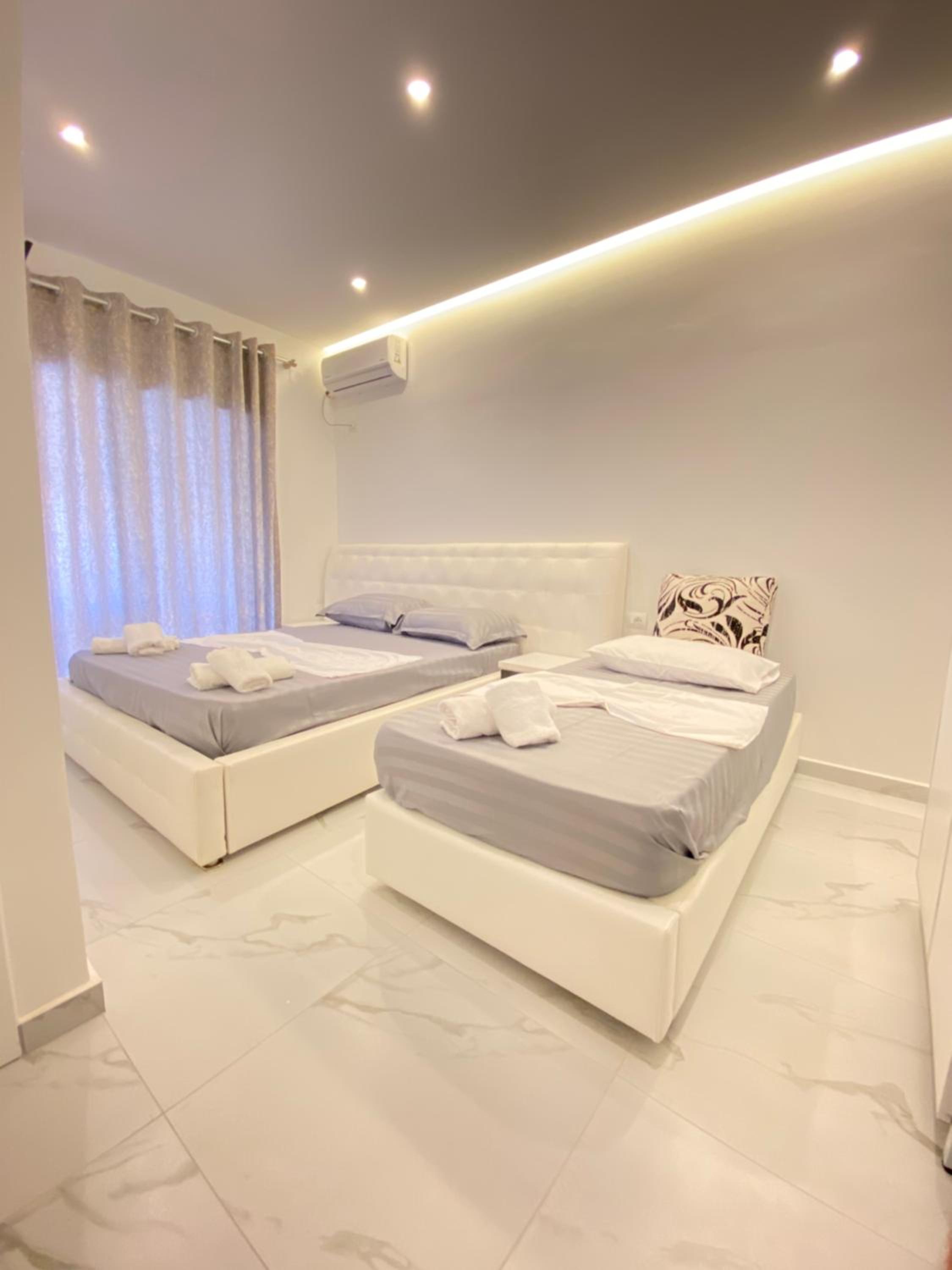 Eos ApartHotel