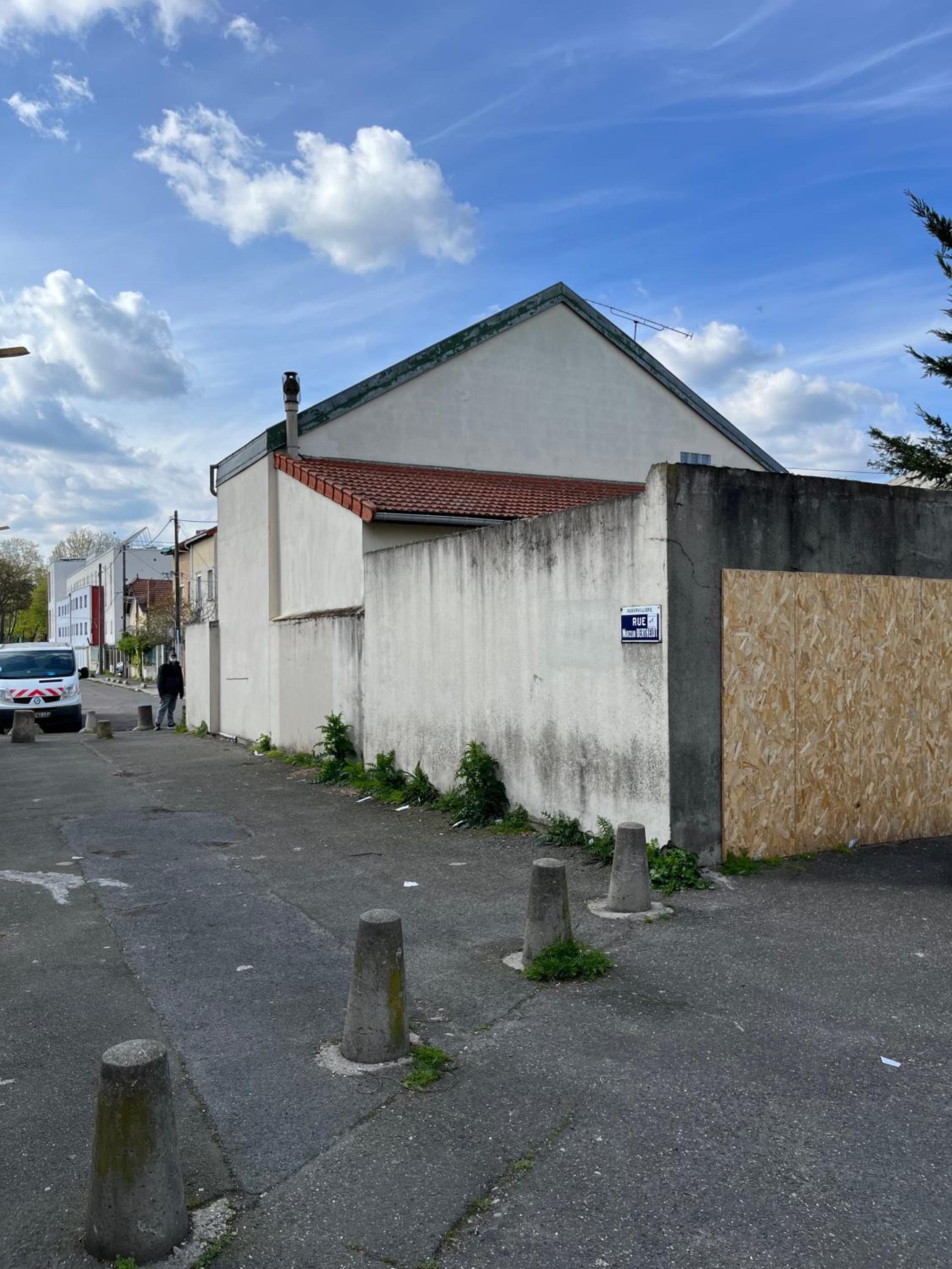 Aubervilliers maison de ville près métro 7 by immo kit bnb