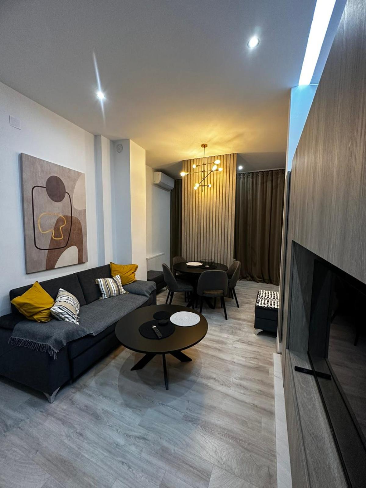 Sara Apartment