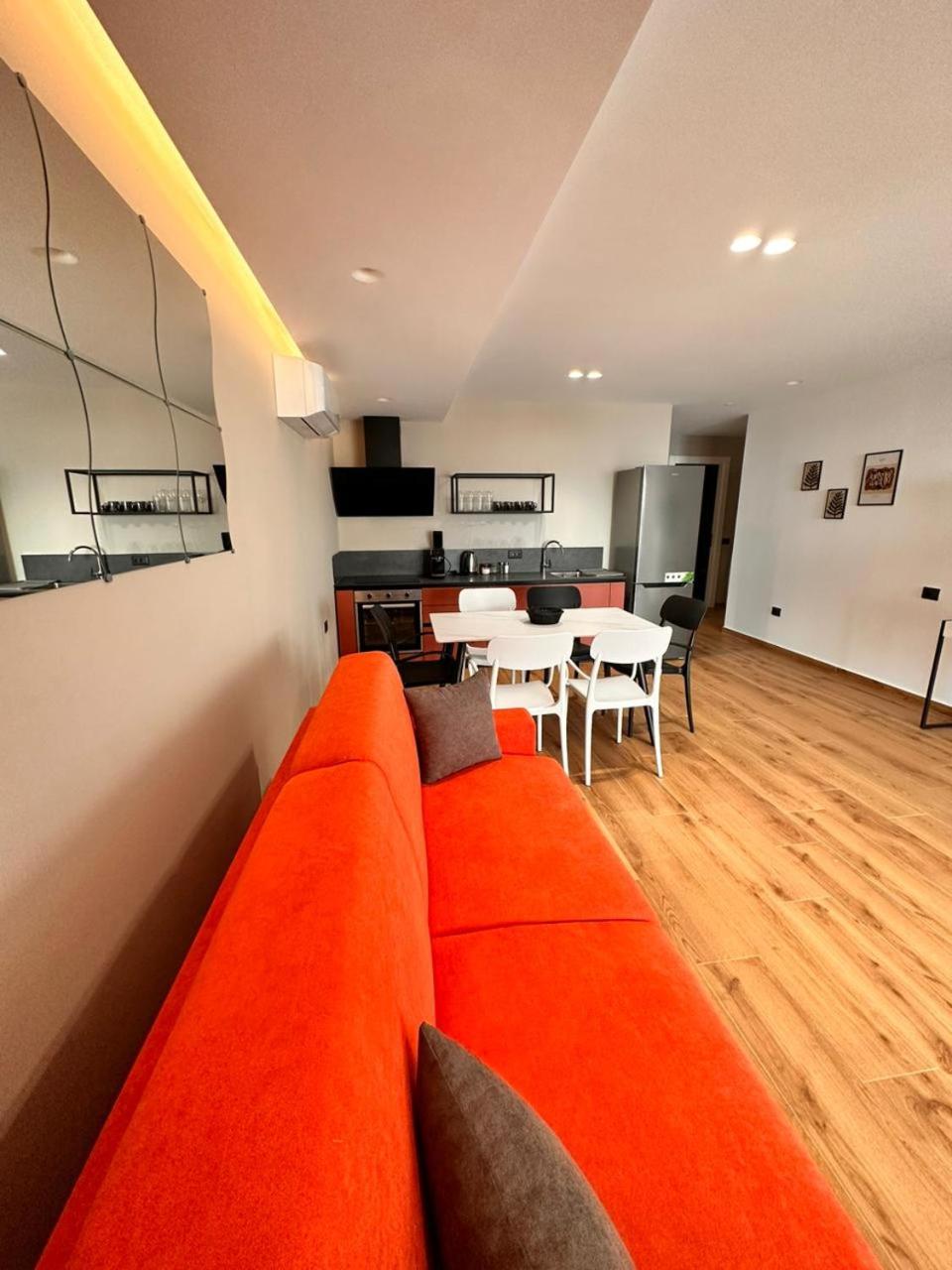 LOOKOUT Apartments 3