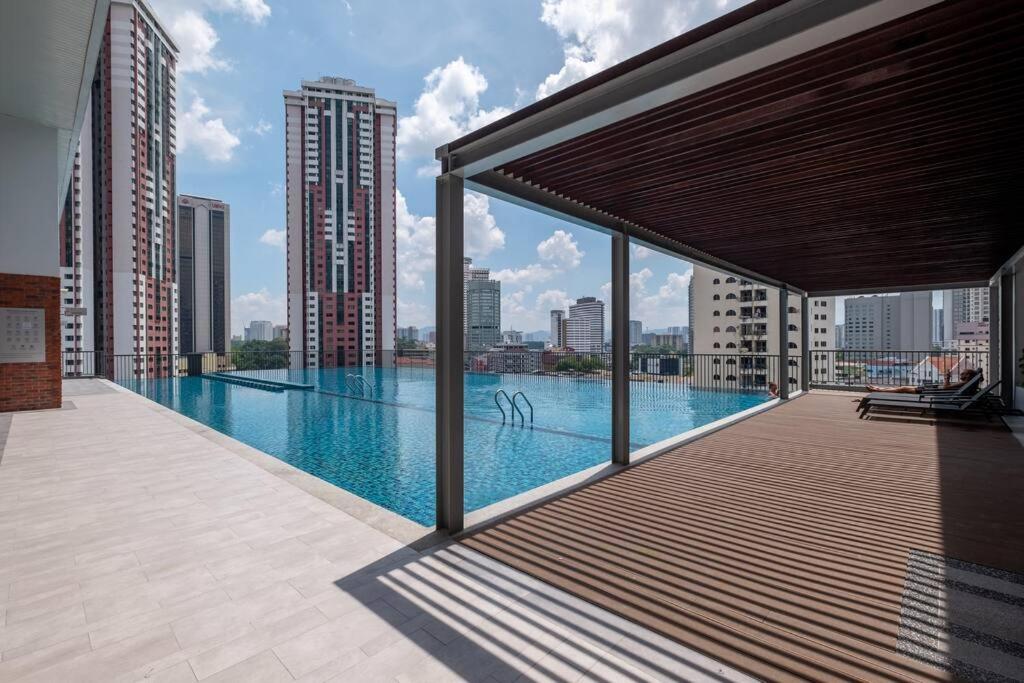 Chambers near PWTC SunwayPutra KLCC InfinityPool