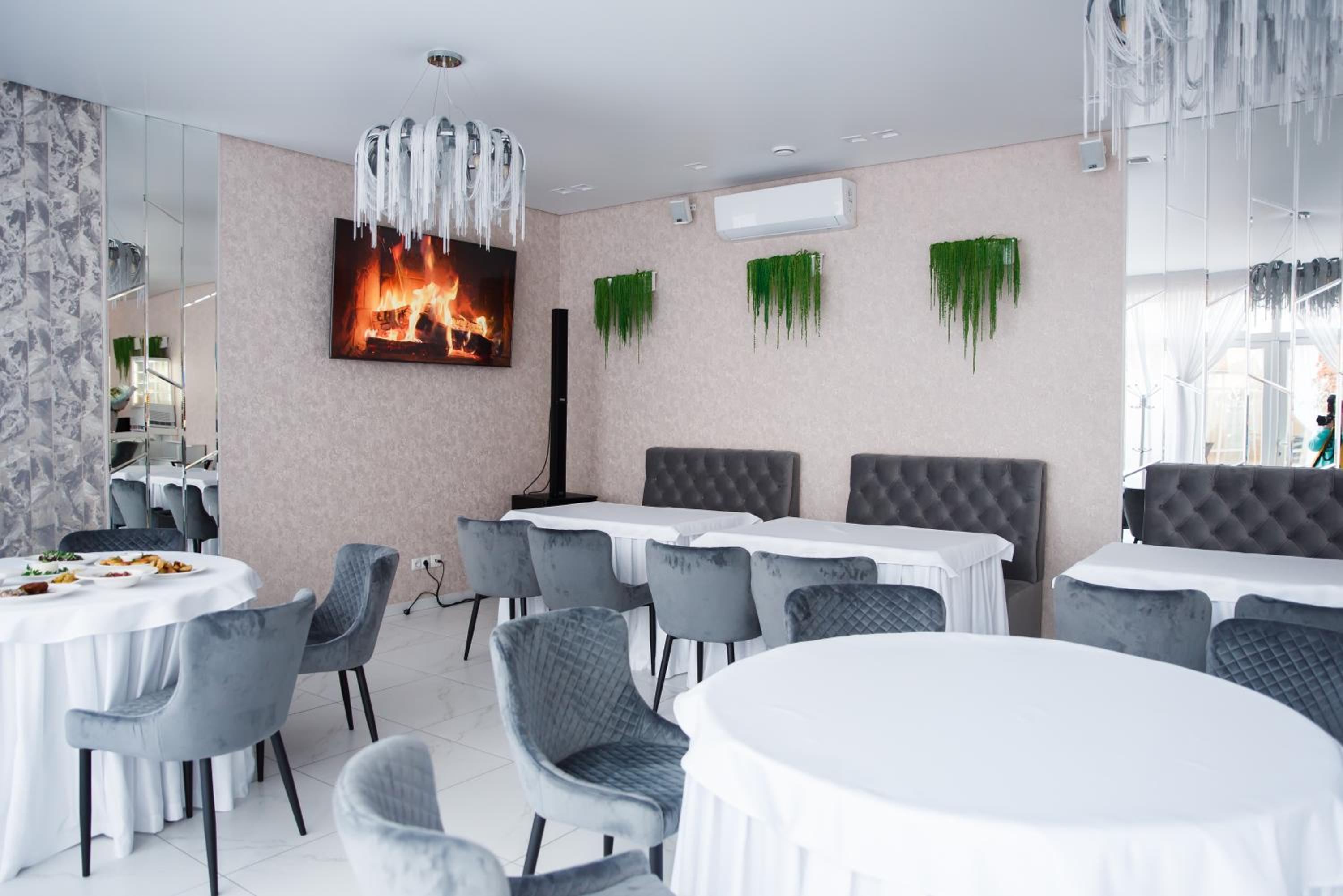 meeting & event spaces
