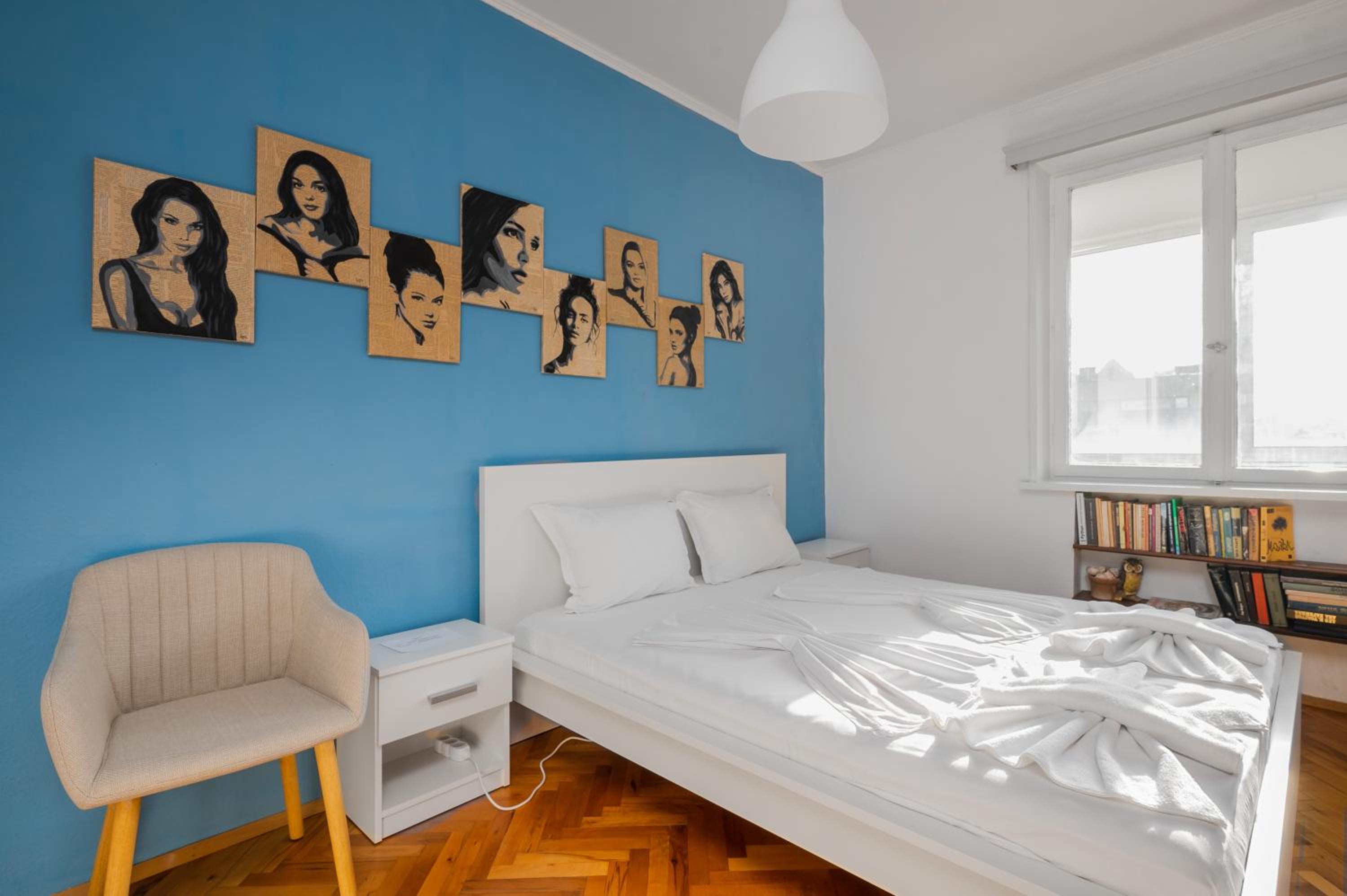 Prime Location in City Center I The Blue Art Spot