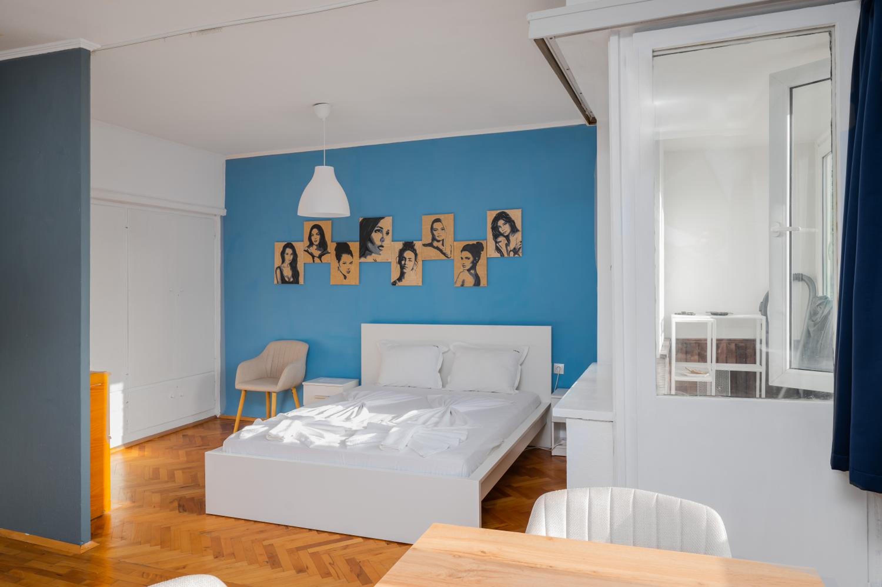 Prime Location in City Center I The Blue Art Spot