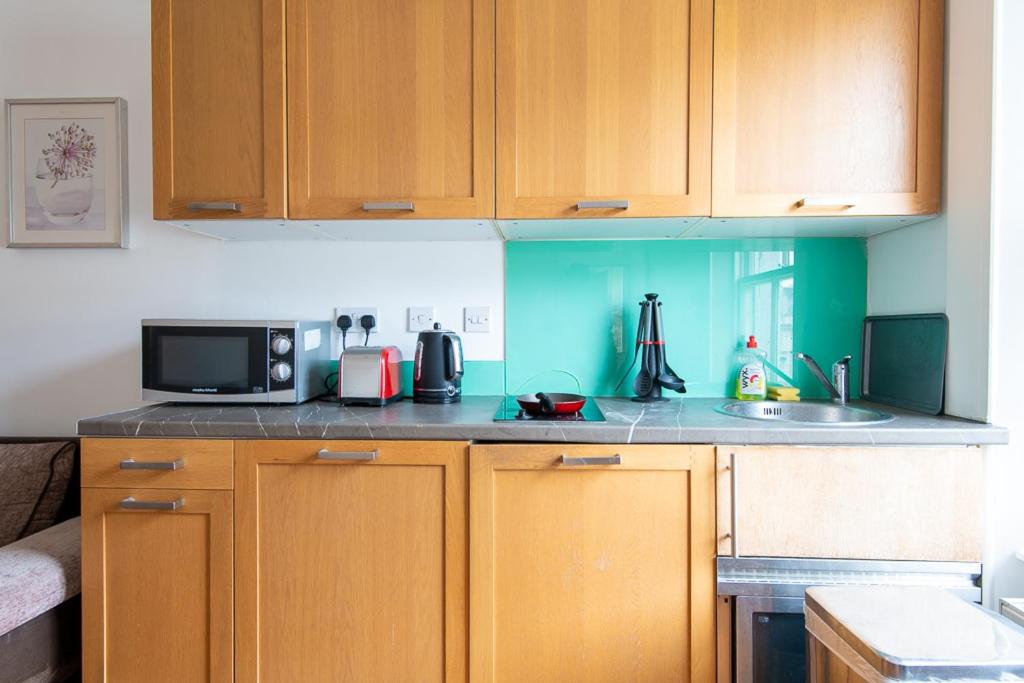 London Central Studio view 3