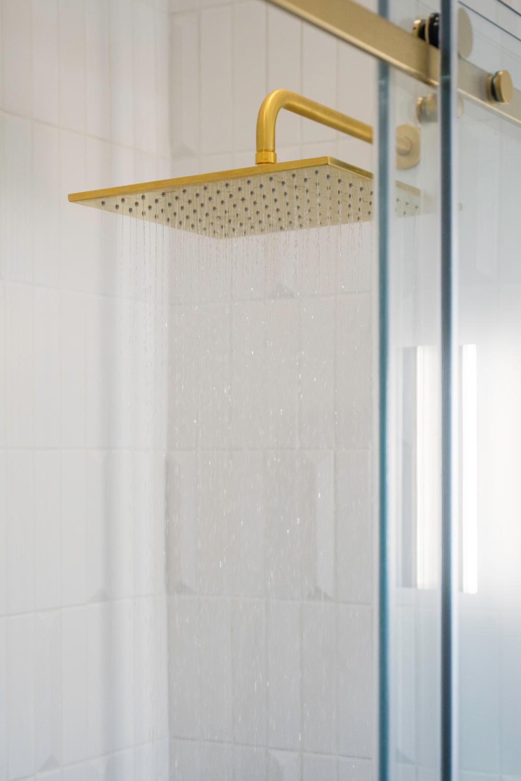 The Owl Gazi 1 BDRM Penthouse