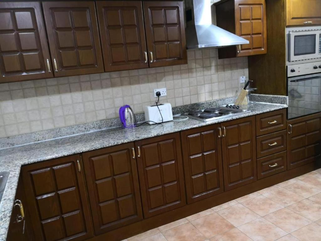 Alzebara 2 Apartment