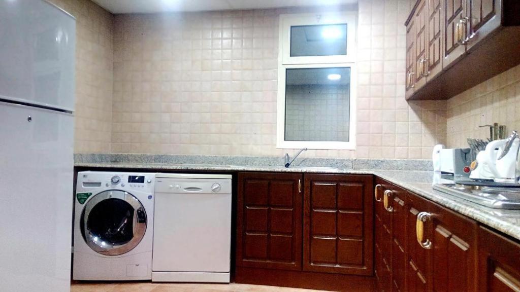 Alzebara 2 Apartment