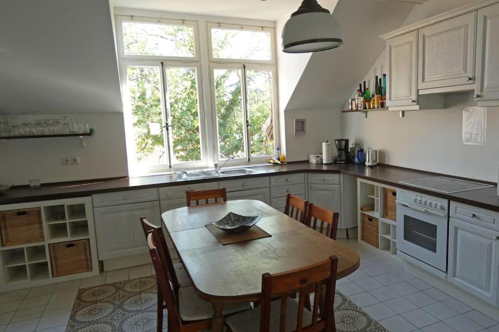 Herrschaftliches Apartment in historischer Villa