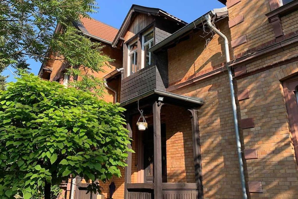 Herrschaftliches Apartment in historischer Villa
