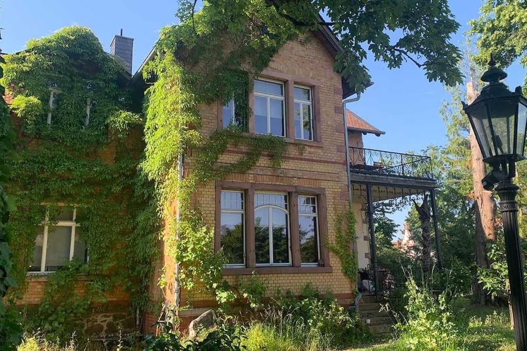 Herrschaftliches Apartment in historischer Villa
