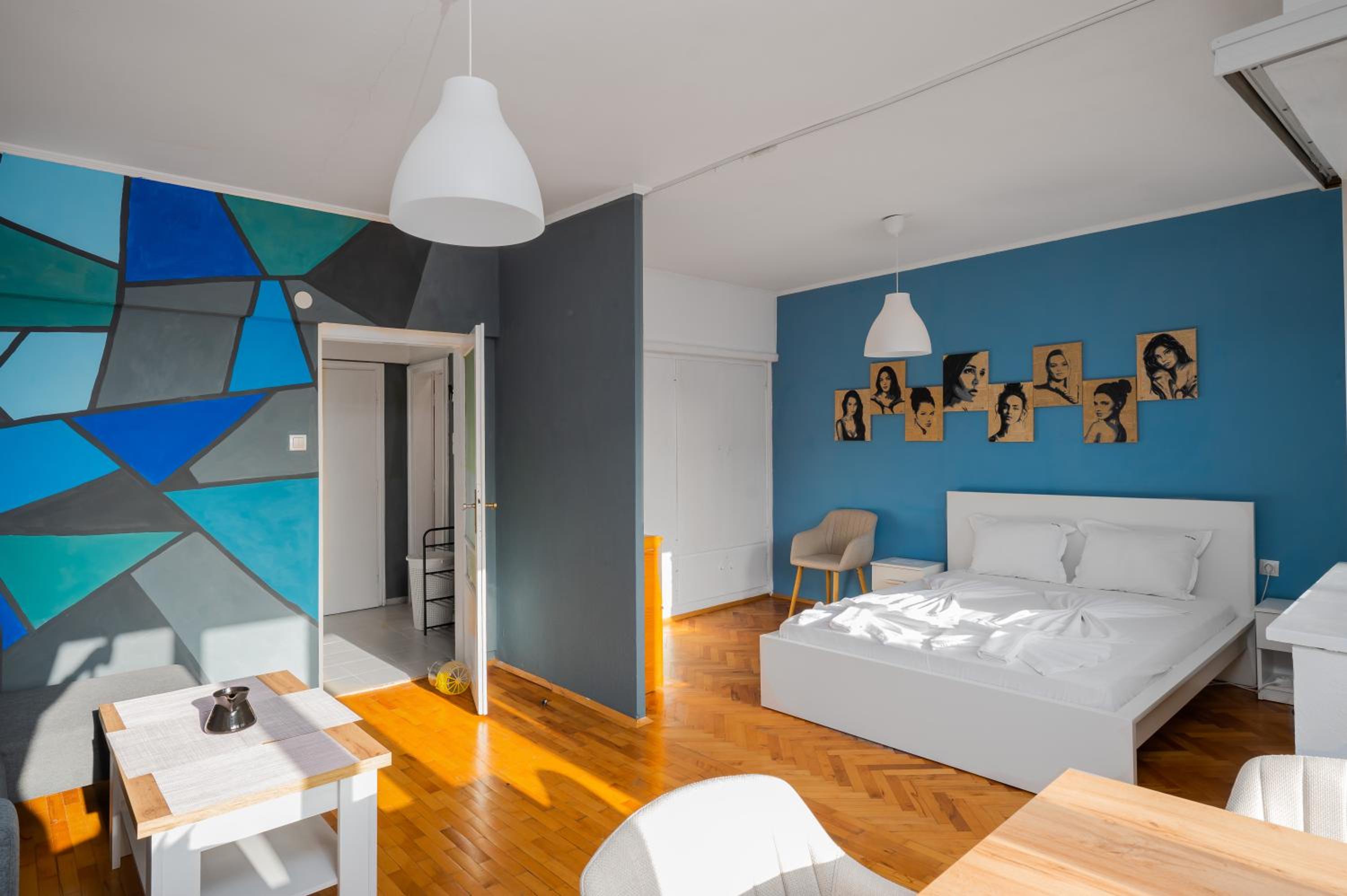Prime Location in City Center I The Blue Art Spot