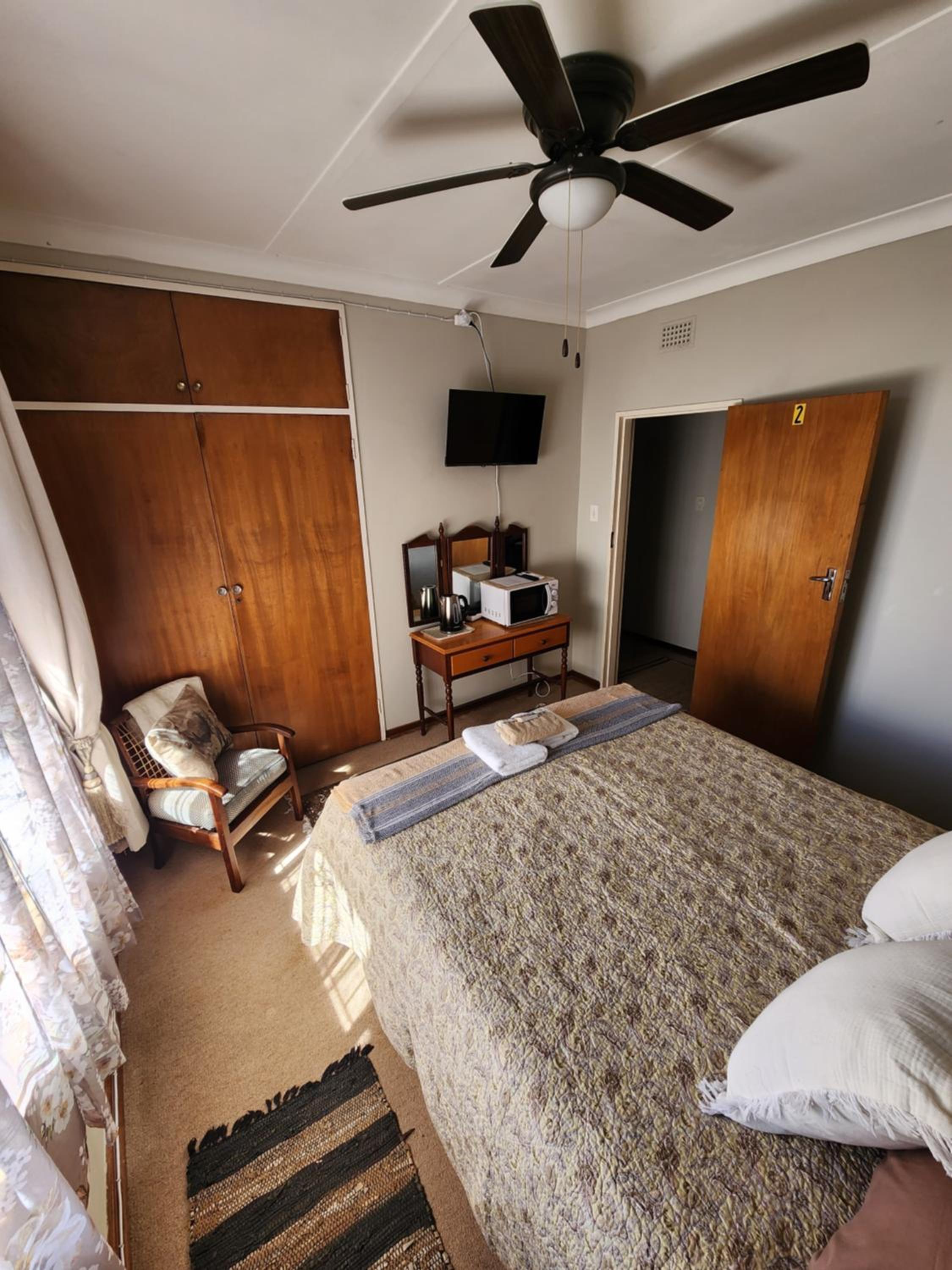 Emani Guest House