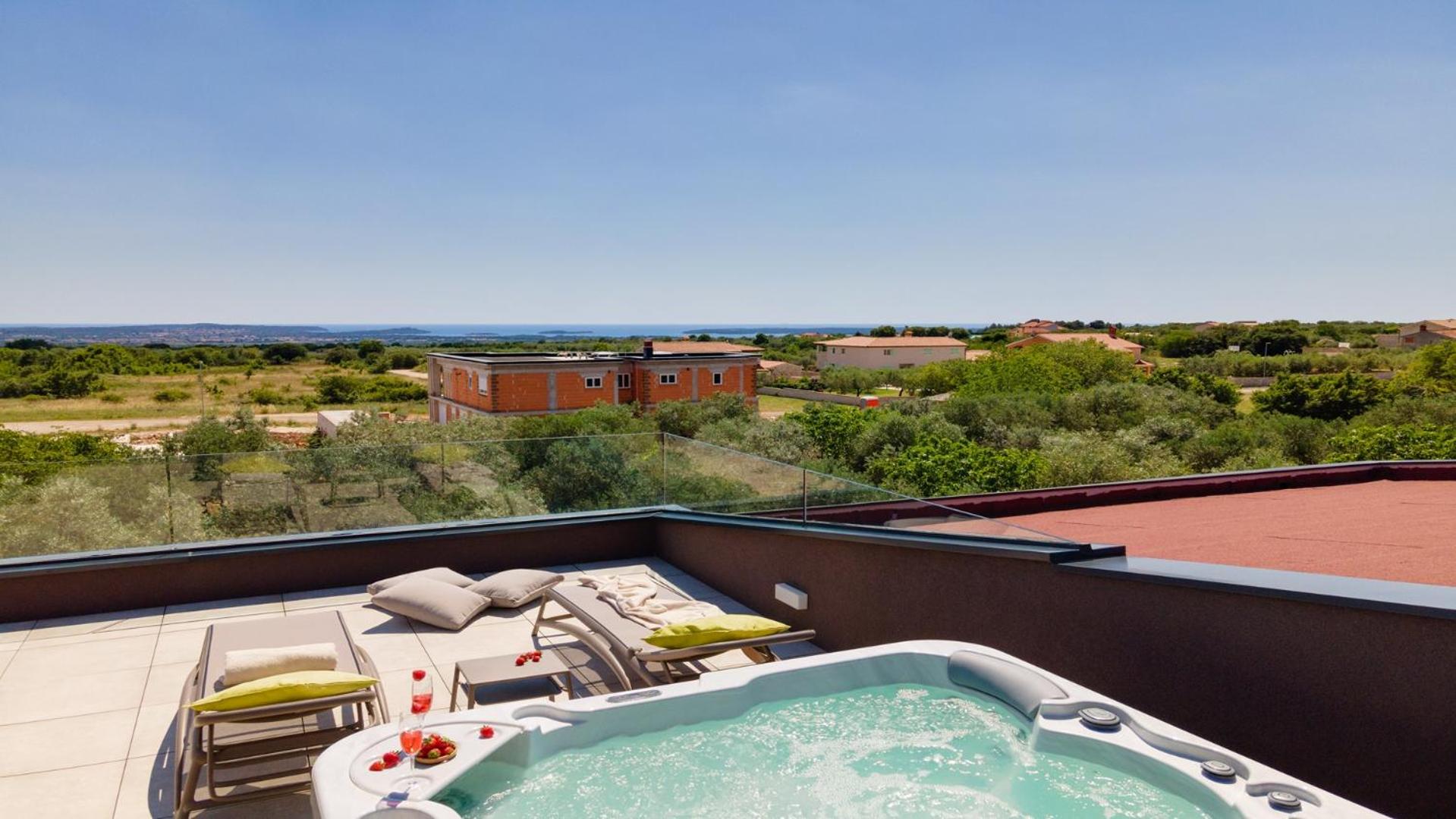 Modern and stylish villa in Vodnjan view 2