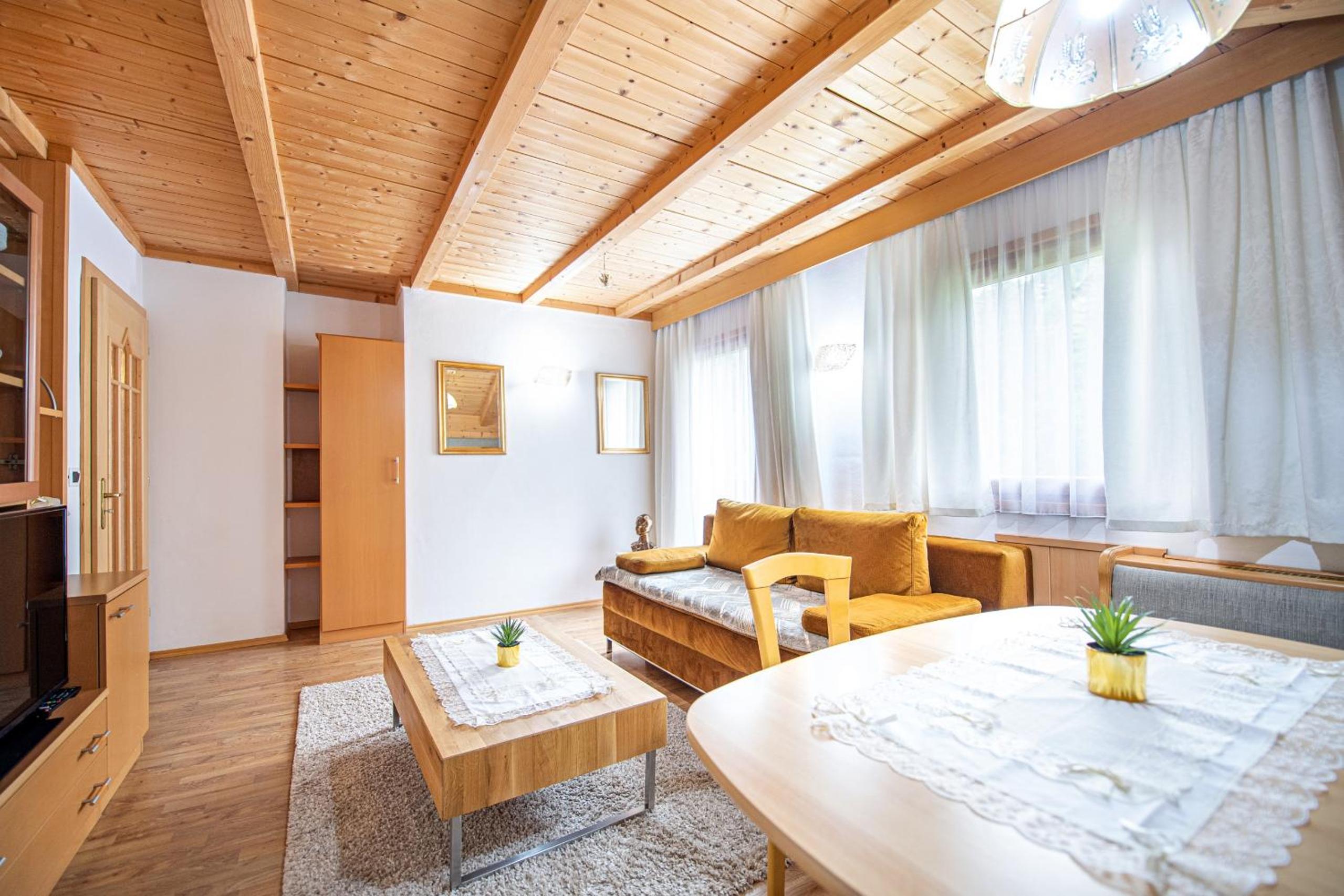 Apartments Culac