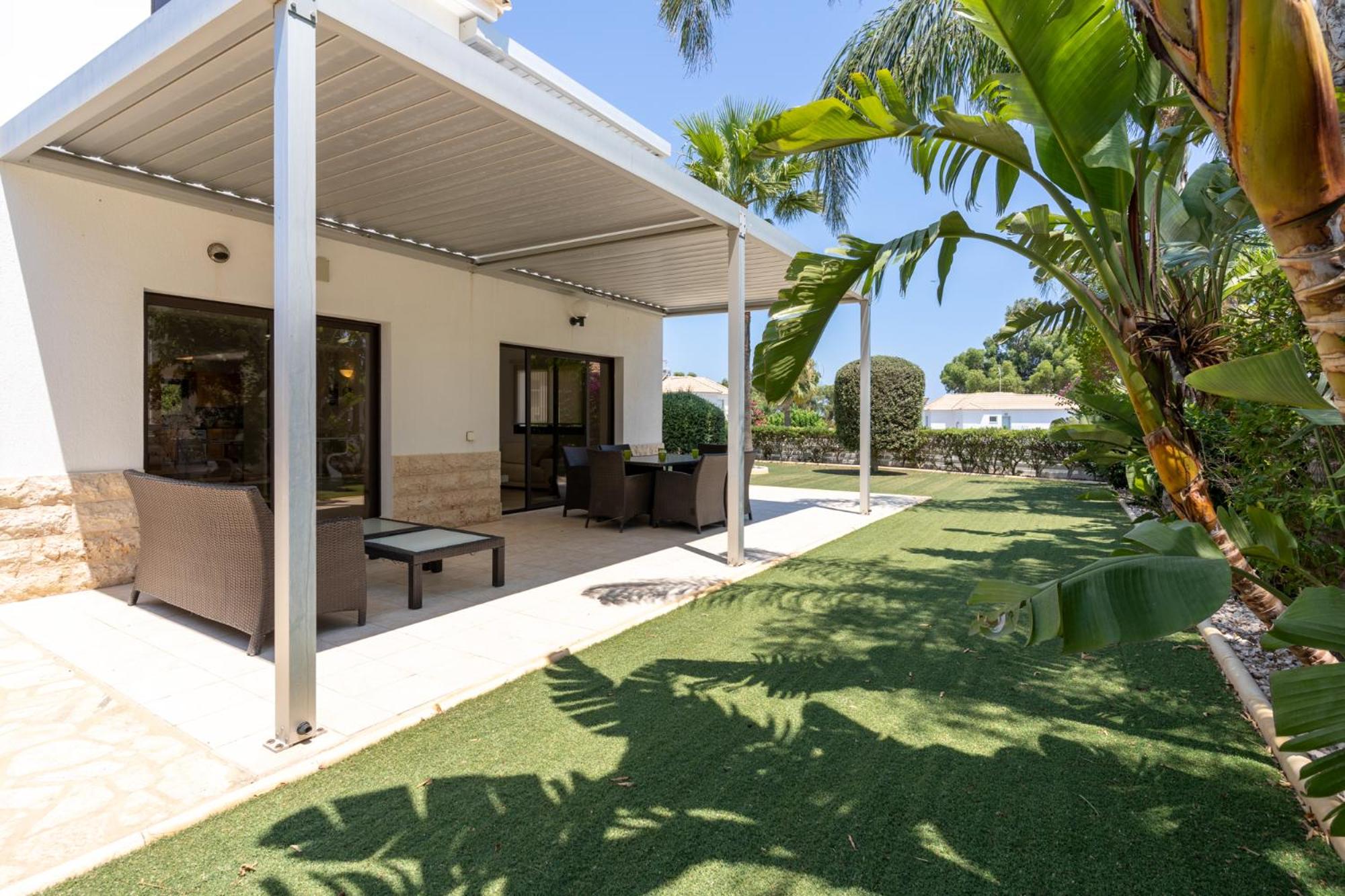 Lime 3-Bedroom Villa in Protaras