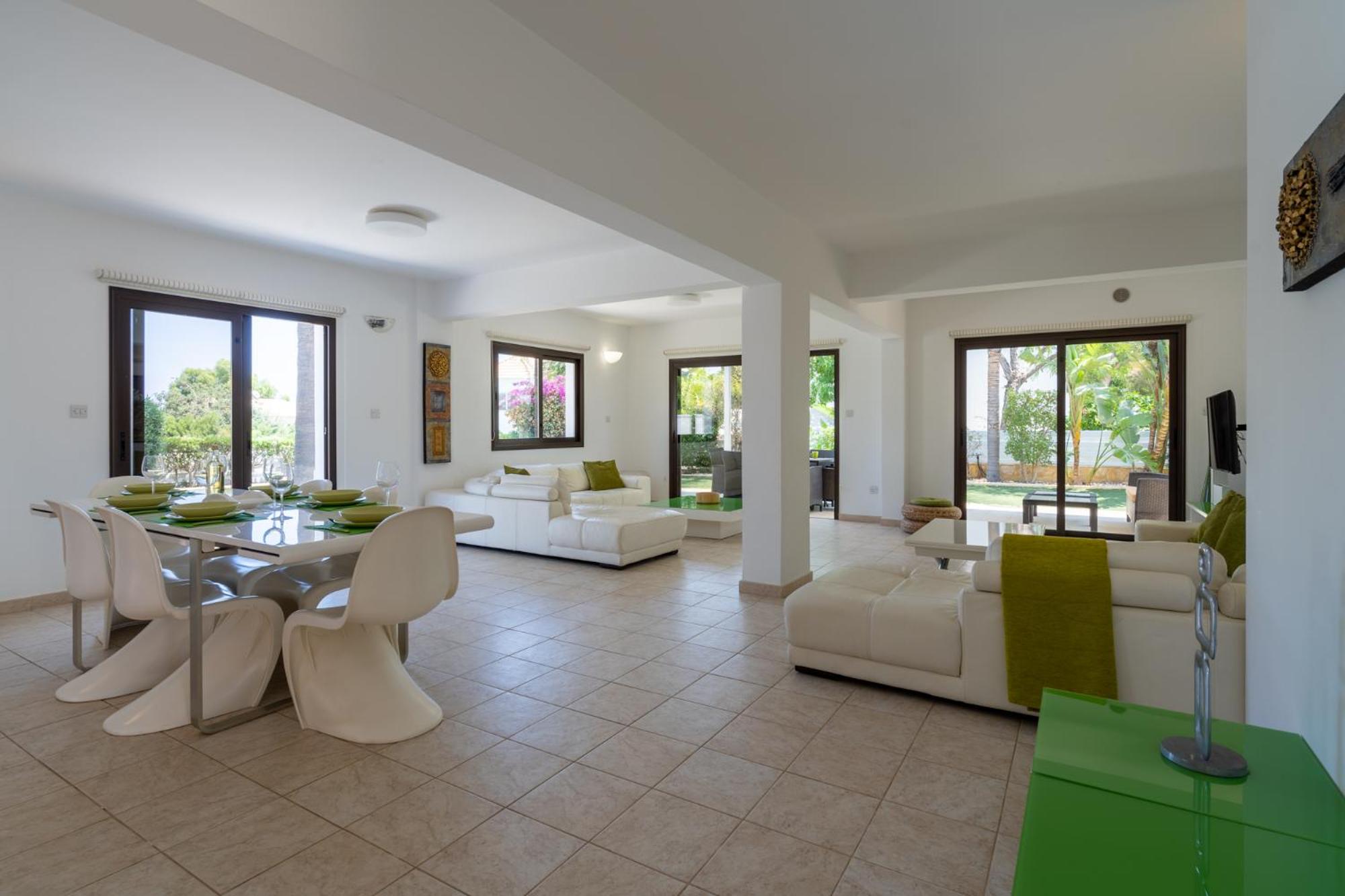 Lime 3-Bedroom Villa in Protaras