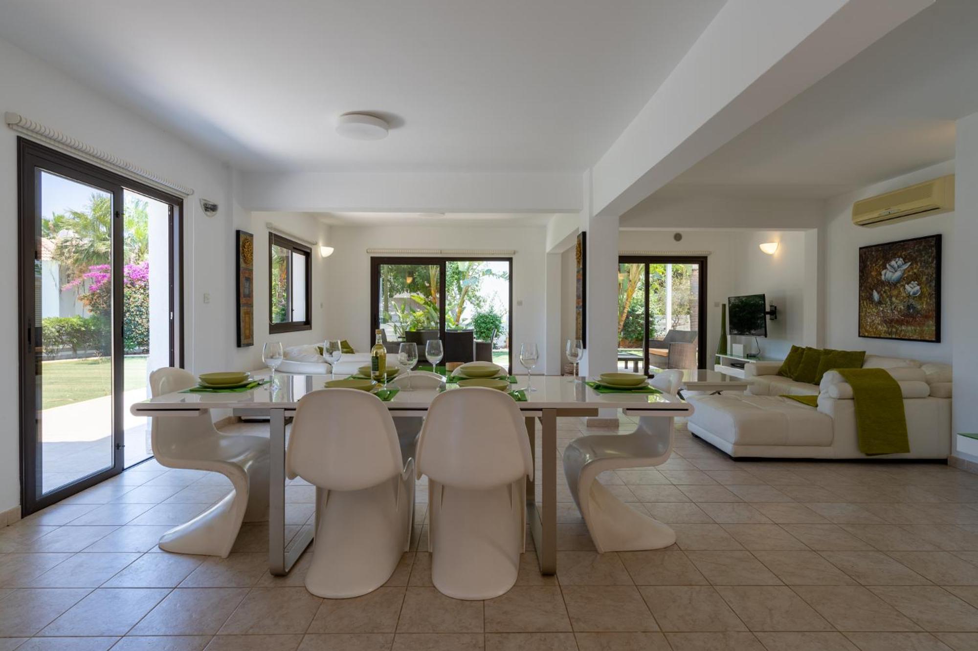 Lime 3-Bedroom Villa in Protaras