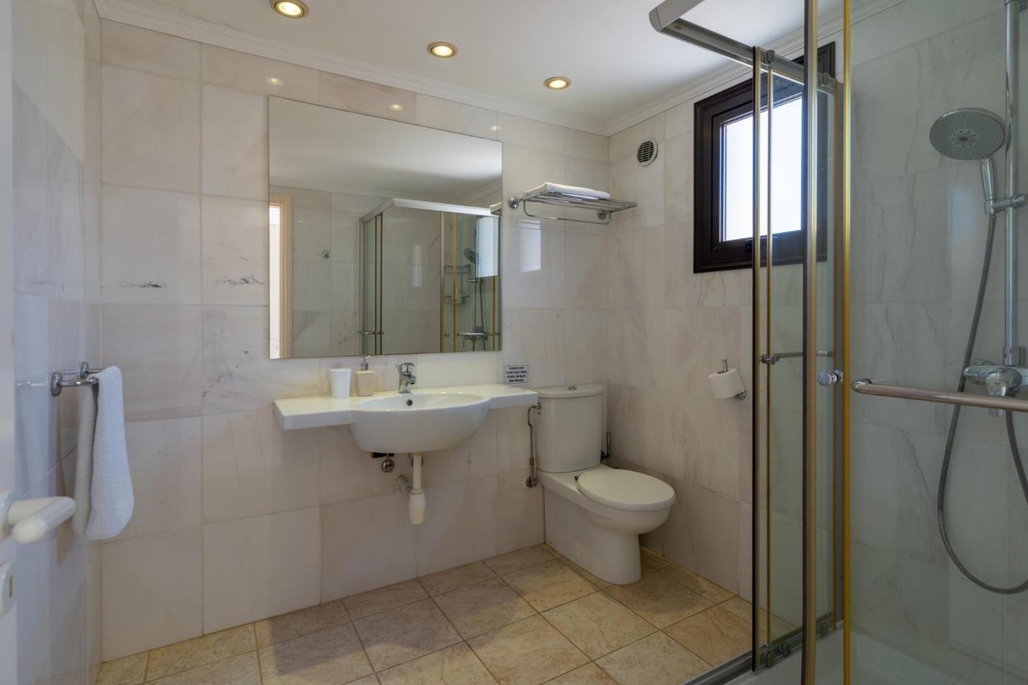 Lime 3-Bedroom Villa in Protaras