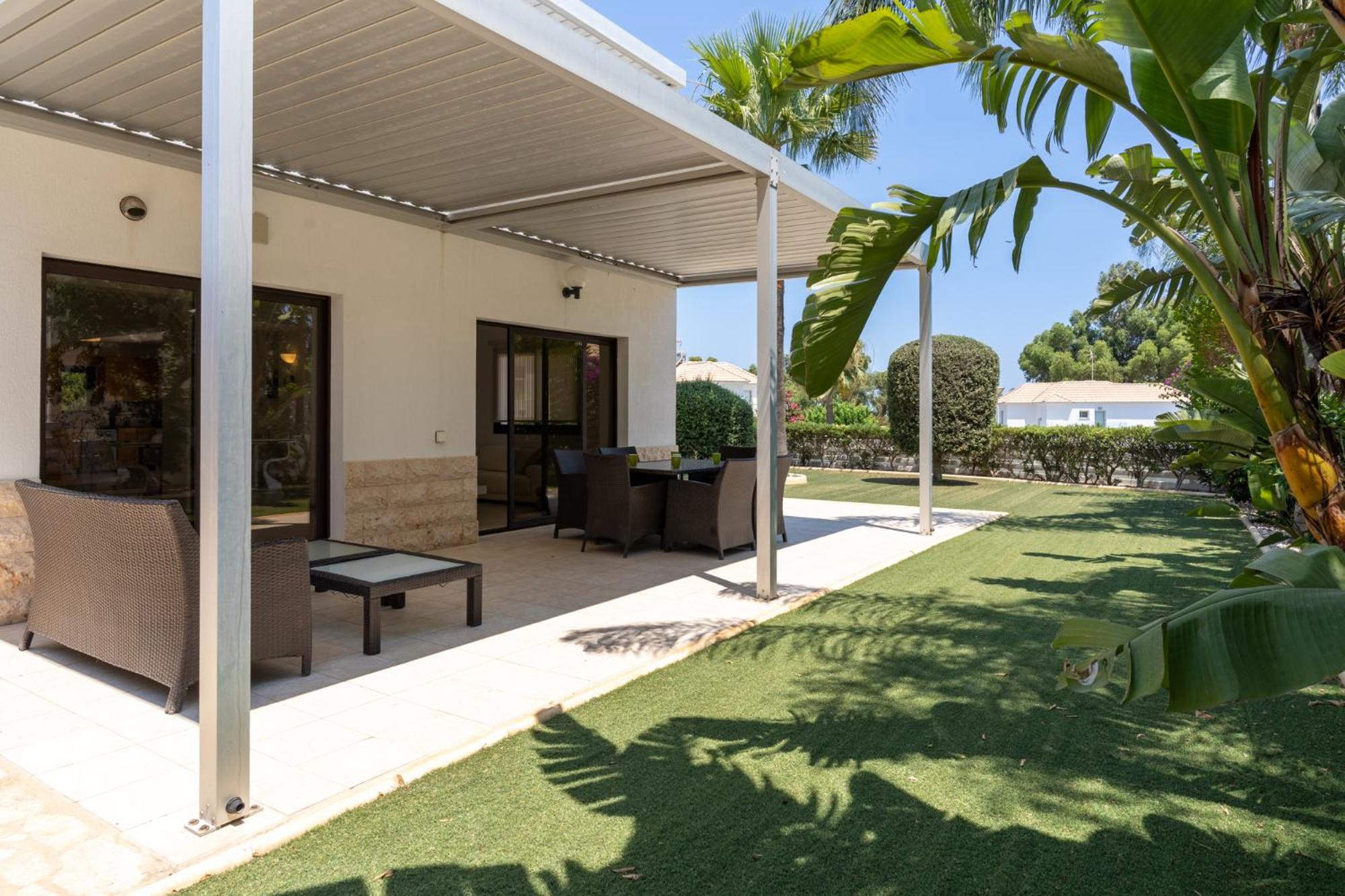 Lime 3-Bedroom Villa in Protaras