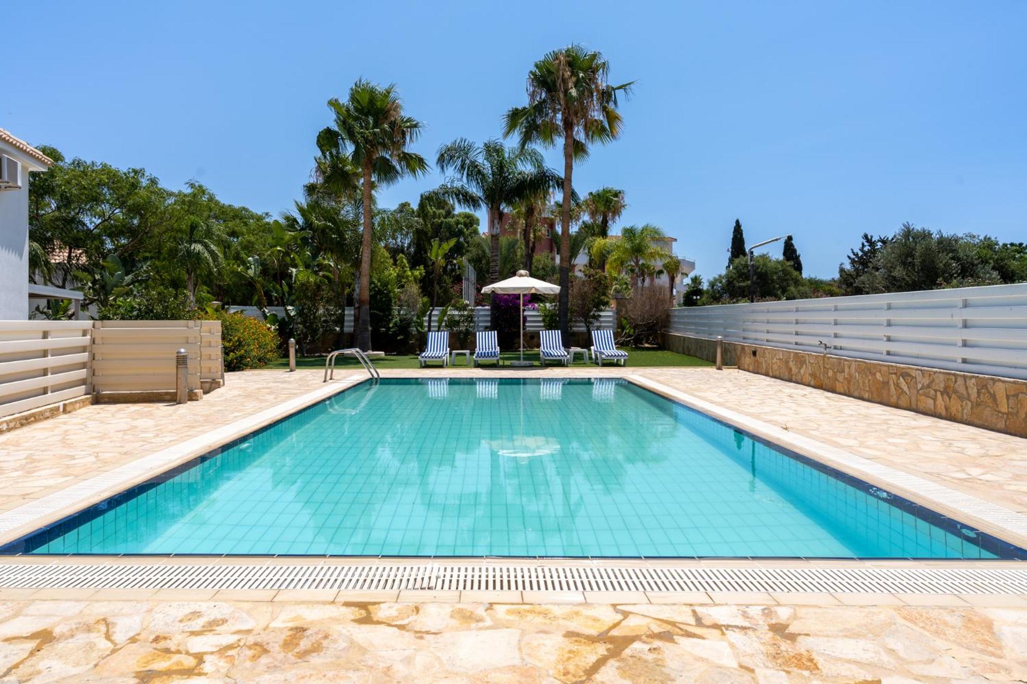 Lime 3-Bedroom Villa in Protaras
