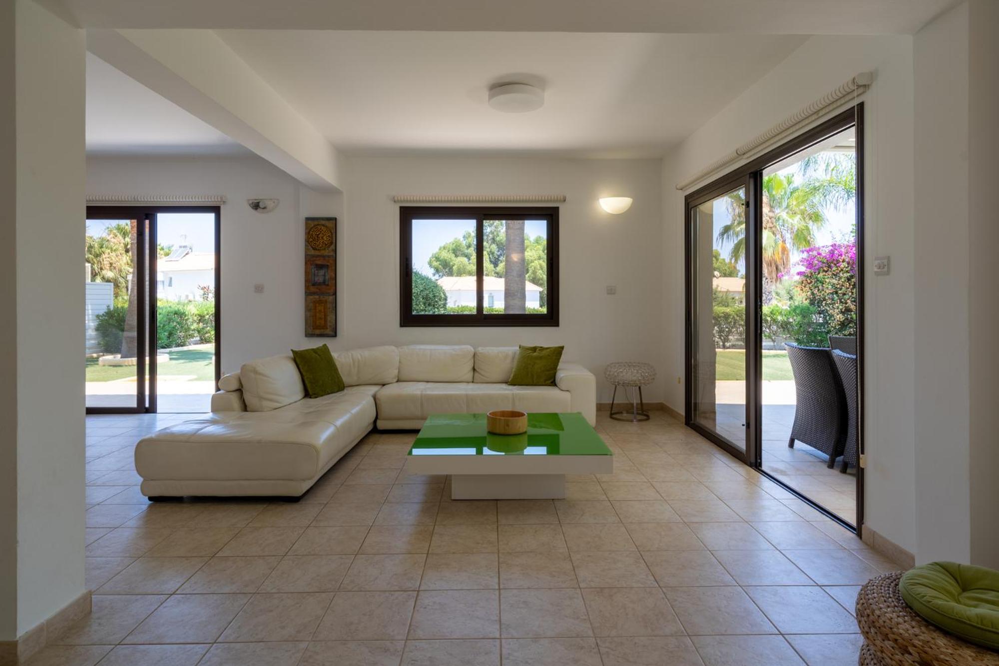 Lime 3-Bedroom Villa in Protaras