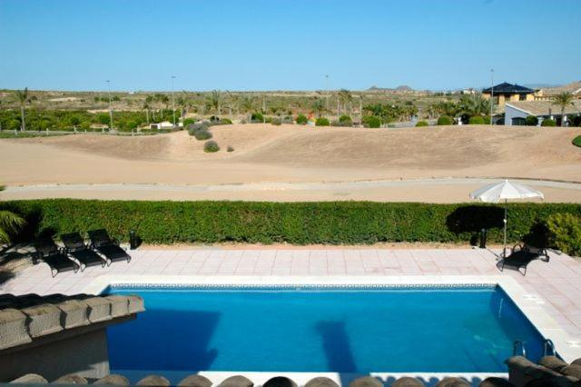 HL 001 Holiday rentals 3 Bedrooms 2 Bathroom view 3