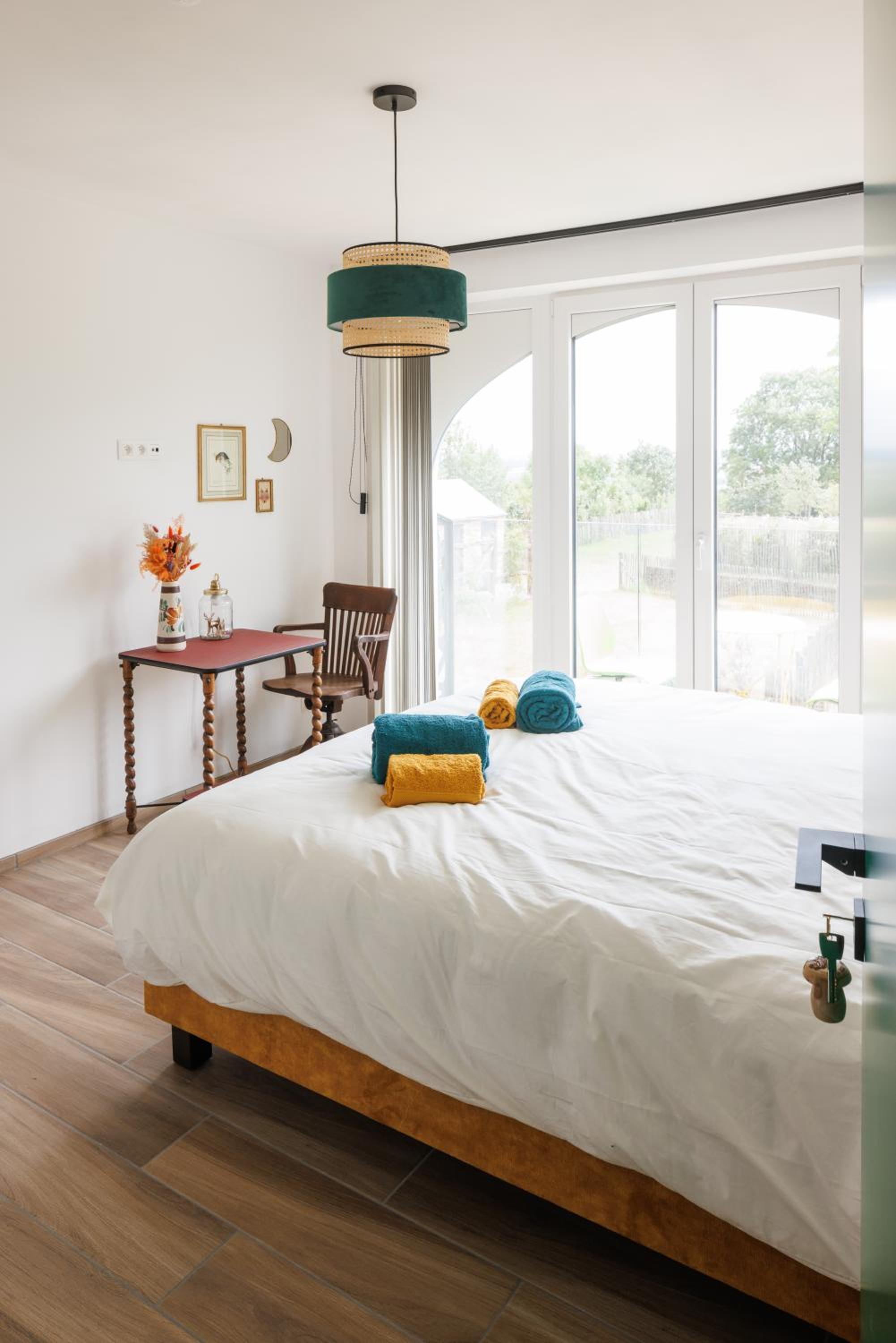 Cerf, ouvre-moi B&B