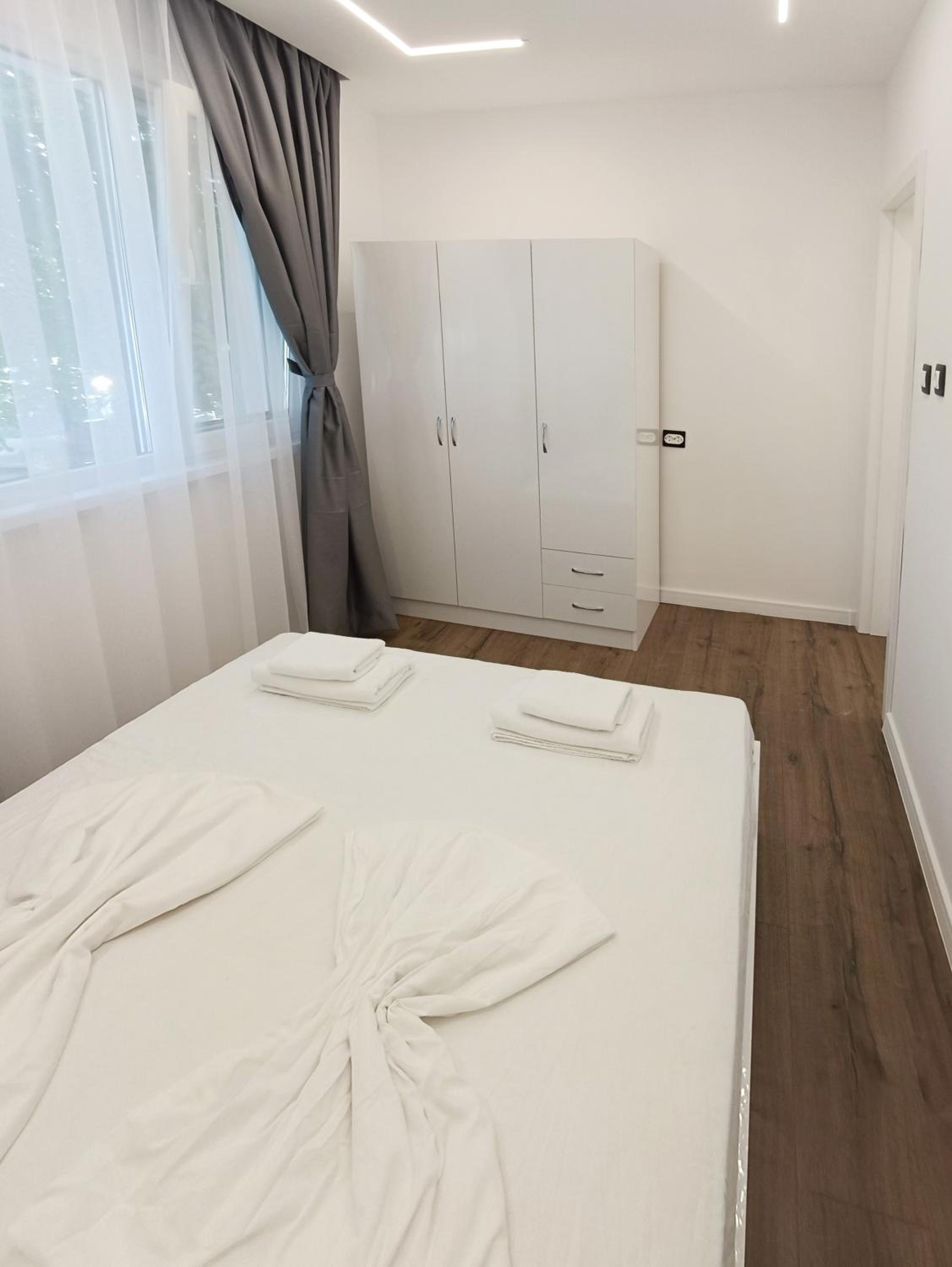 Diana Residence 2