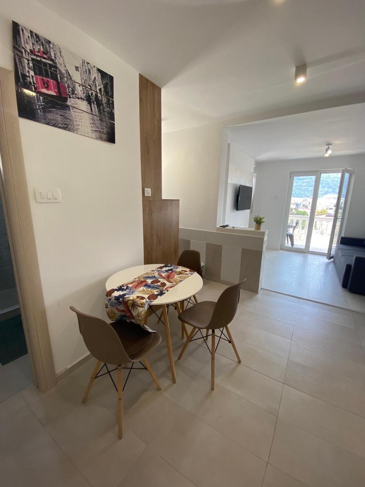 Studio apartment in the city center, Budva view 4