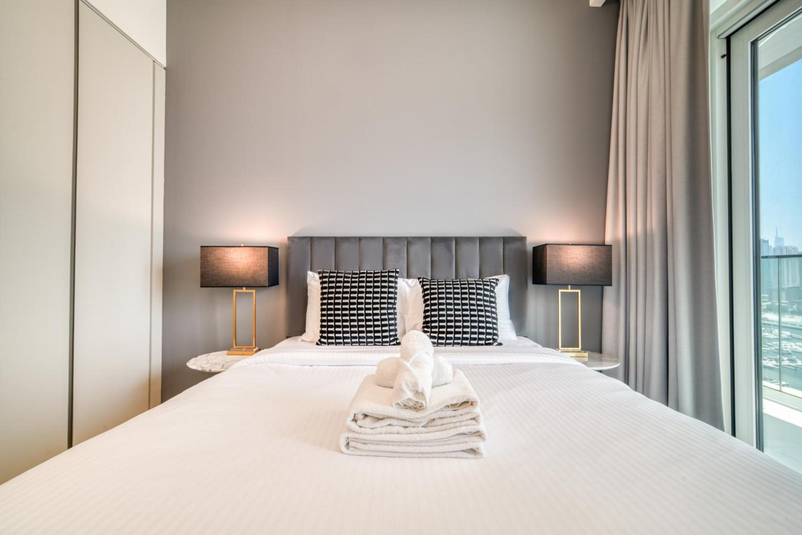Sunrise Bay, Emaar Beachfront Dubai Harbour - Mint Stay