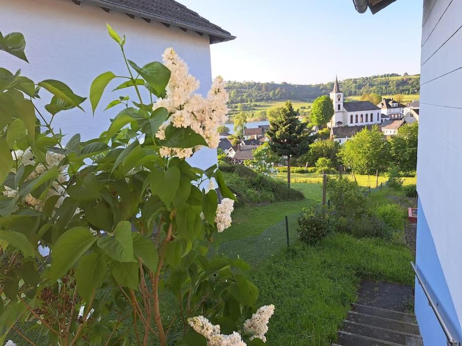 Haus mit idyllischem Seeblick